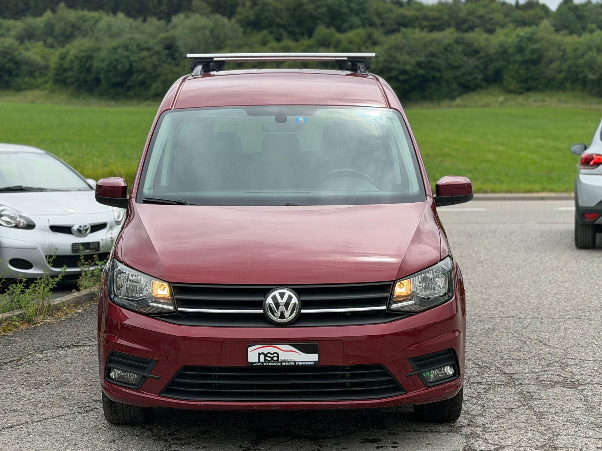 VW Caddy Maxi 1.4 TSI Trendline-image-1