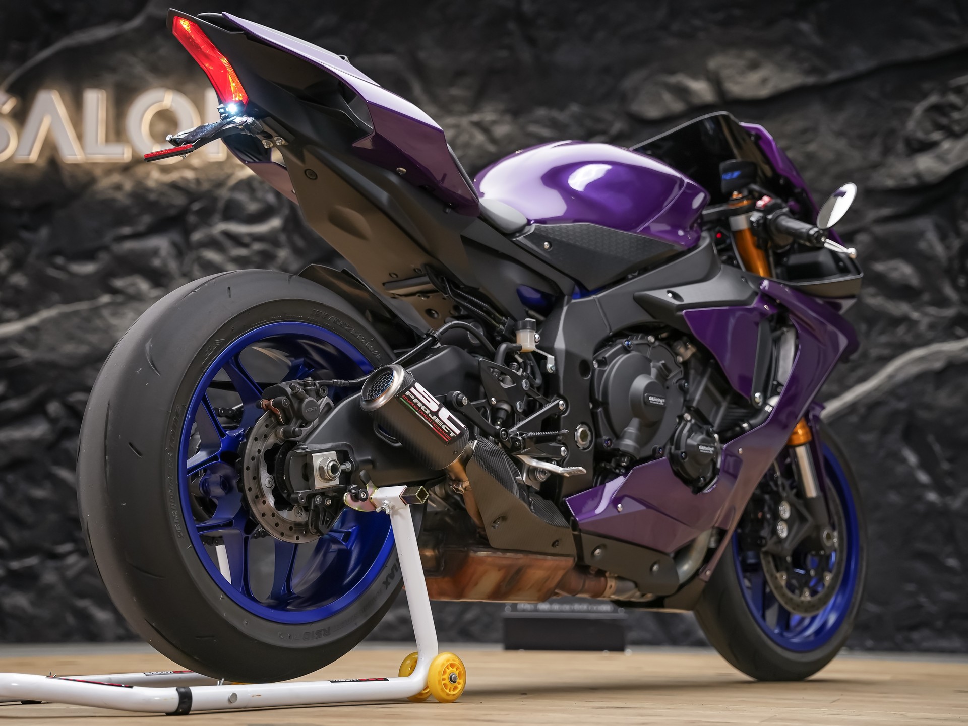 YAMAHA YZF-R1 ABS *Spezial Lackierung*SC Project*Kurzheck*-image-10
