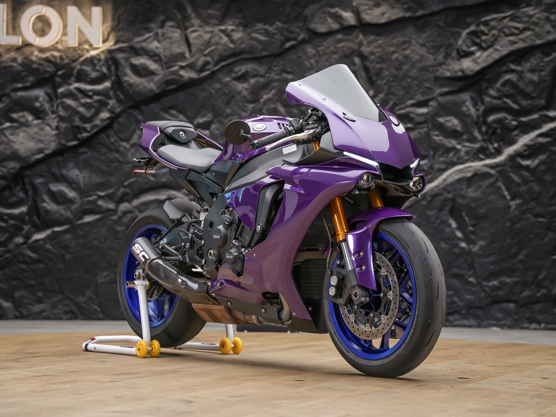 YAMAHA YZF-R1 ABS *Spezial Lackierung*SC Project*Kurzheck*-image-0