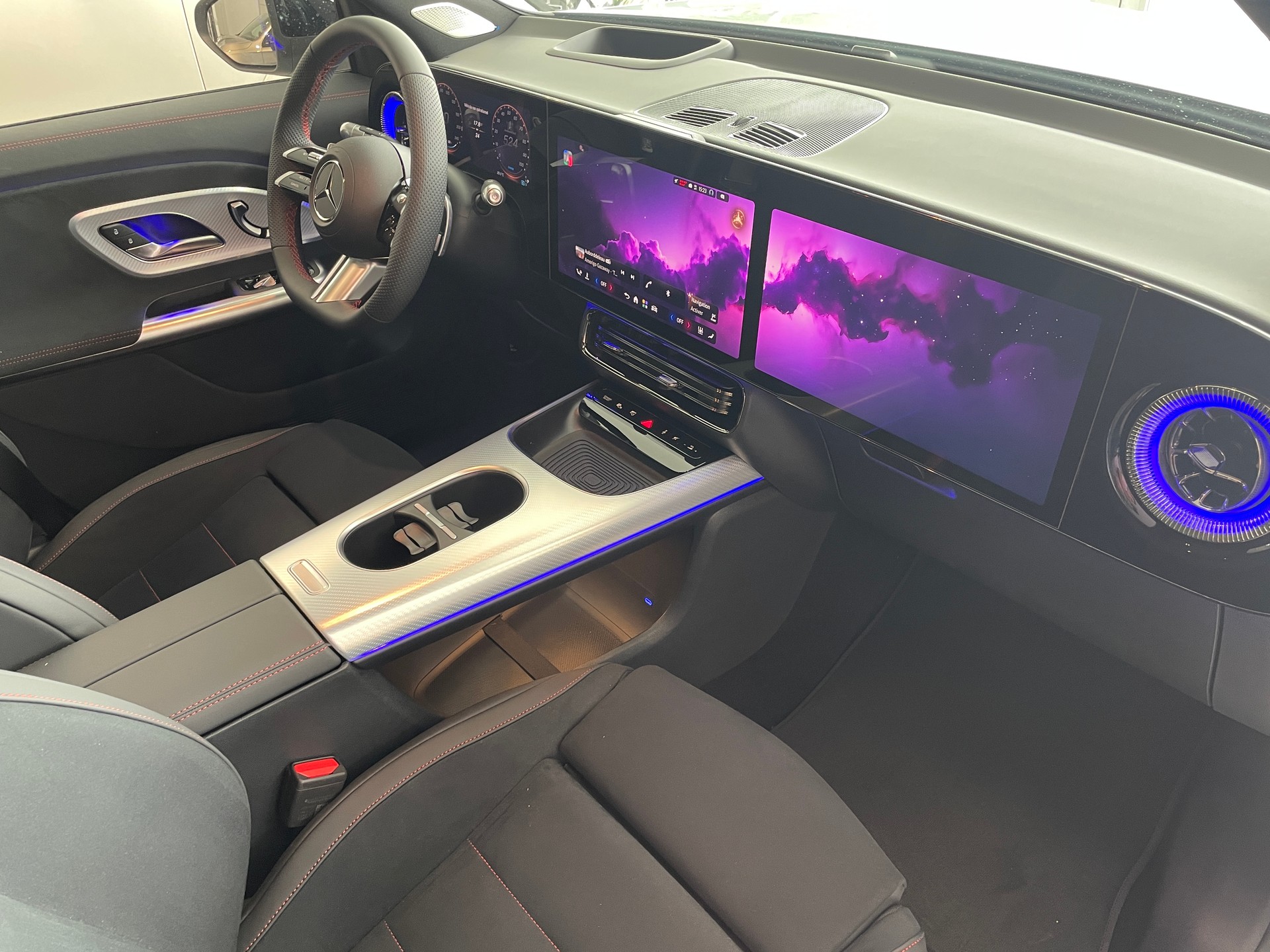 MERCEDES-BENZ Mercedes-Benz GLB 350 4M 7 places AMG Line-image-25