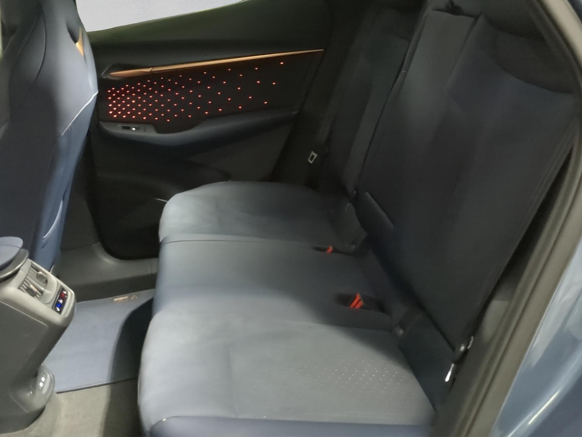 CUPRA Tavascan Type 9 77 kWh Adrenaline-image-14