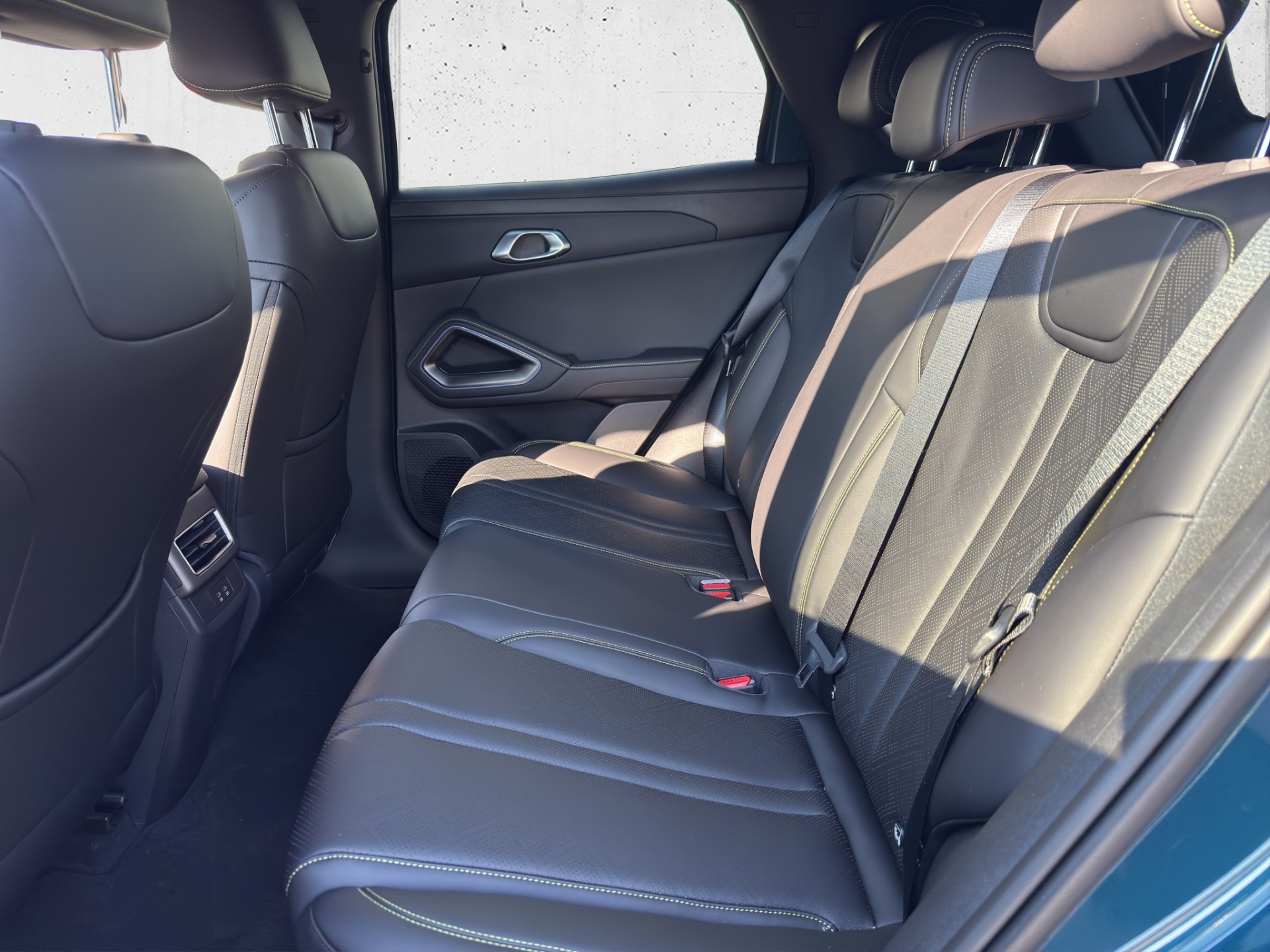 BYD Atto 2 DM-i Boost-image-12