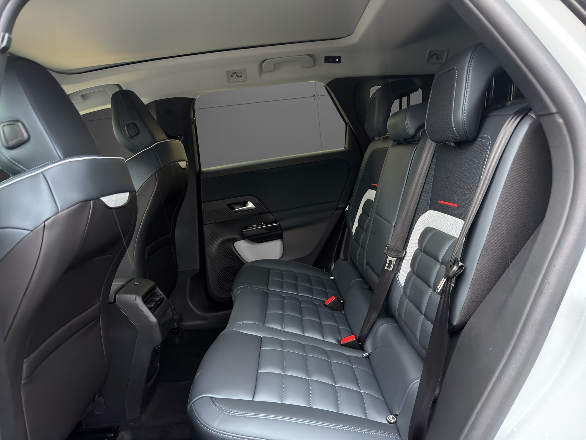 CITROEN C5 Aircross 1.2 MHEV Max-image-6