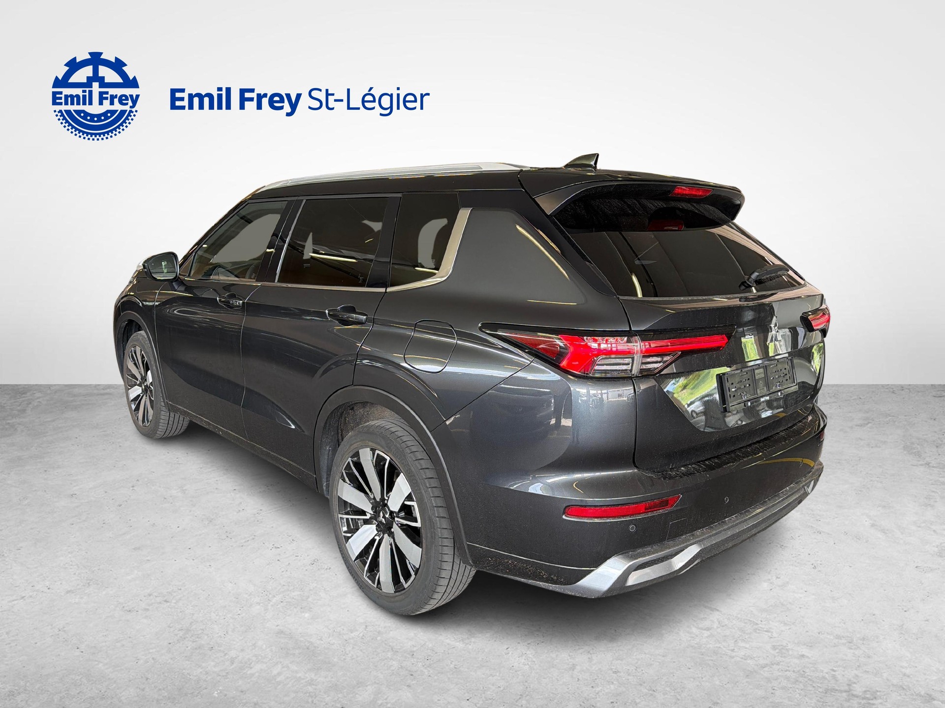 MITSUBISHI Outlander 2.4 PHEV Instyle+ 4x4-showroom-element-2