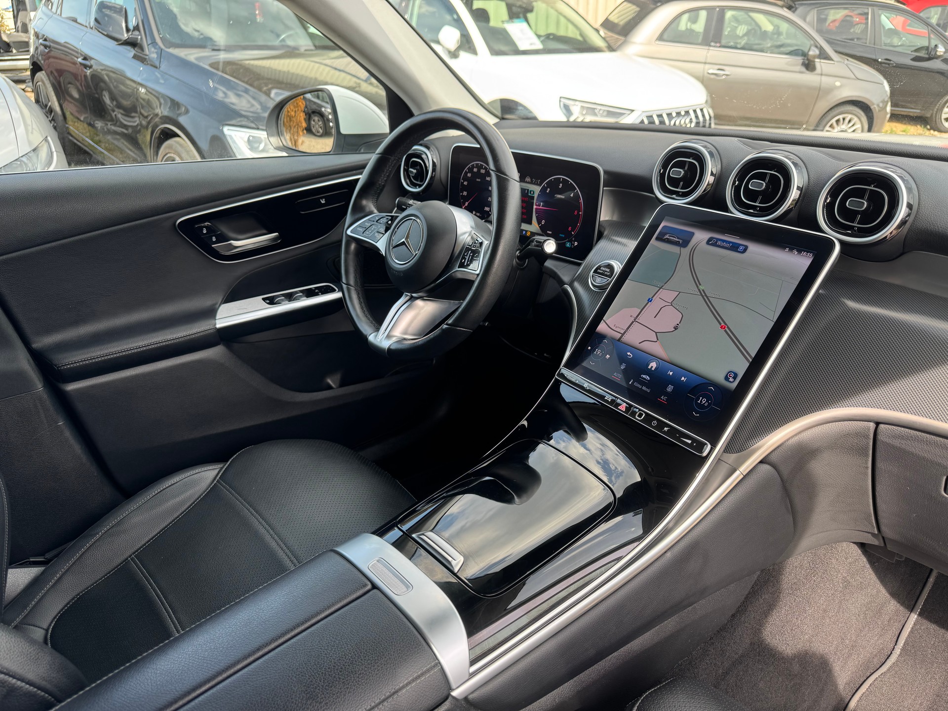 MERCEDES-BENZ GLC 220 d 4Matic 9G-Tronic-image-7