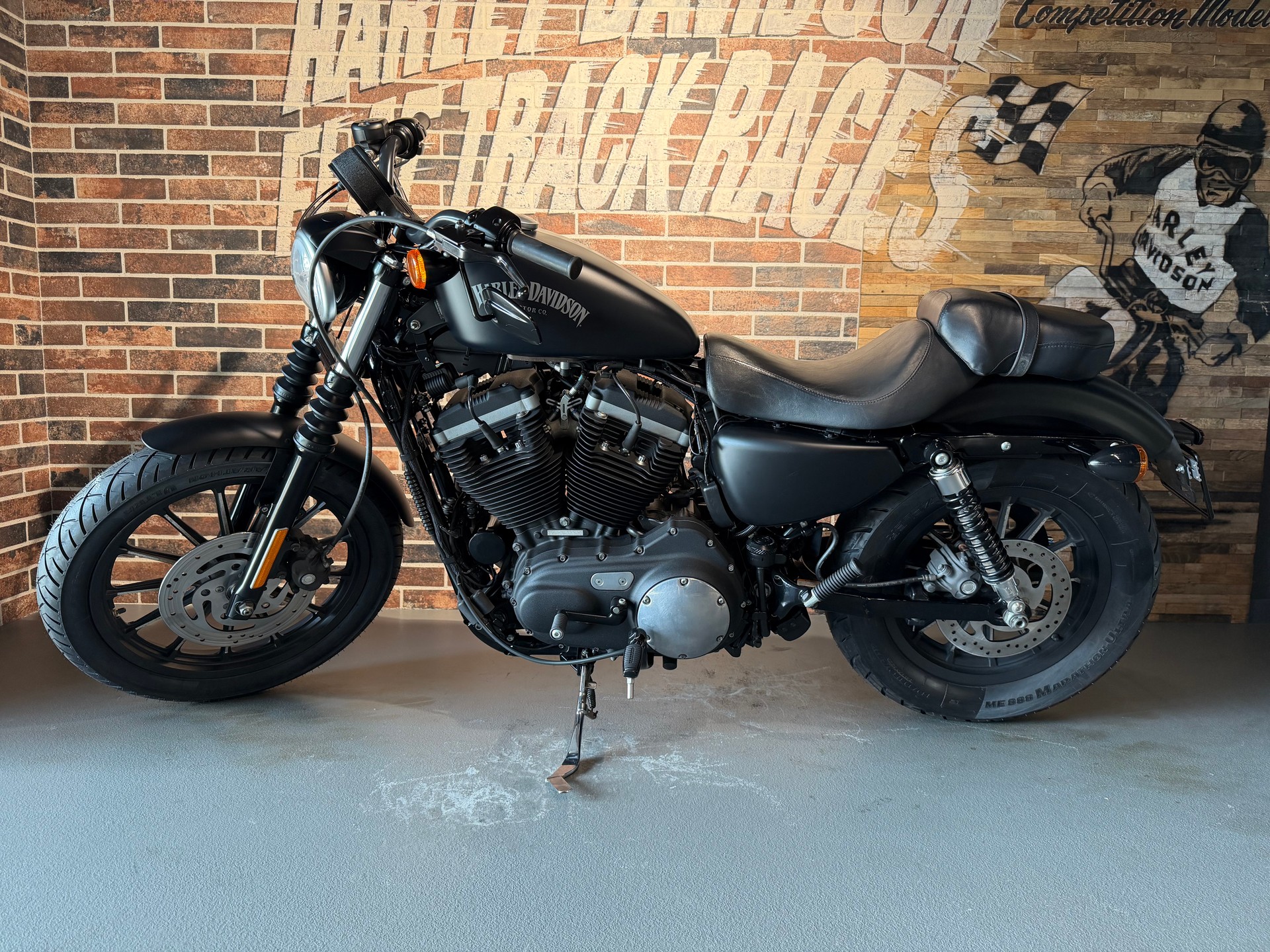 HARLEY-DAVIDSON XL 883 N Sportster Iron-image-0
