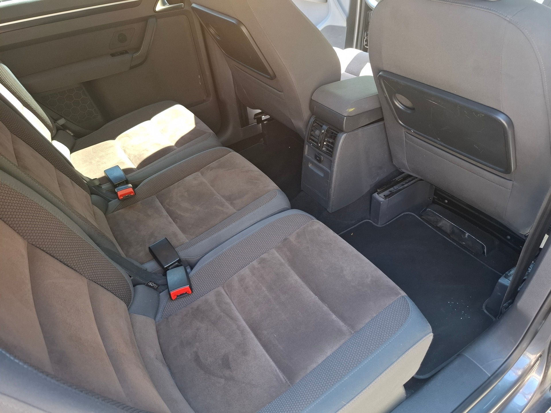 VW Touran 1.4 TSI Trendline-image-9