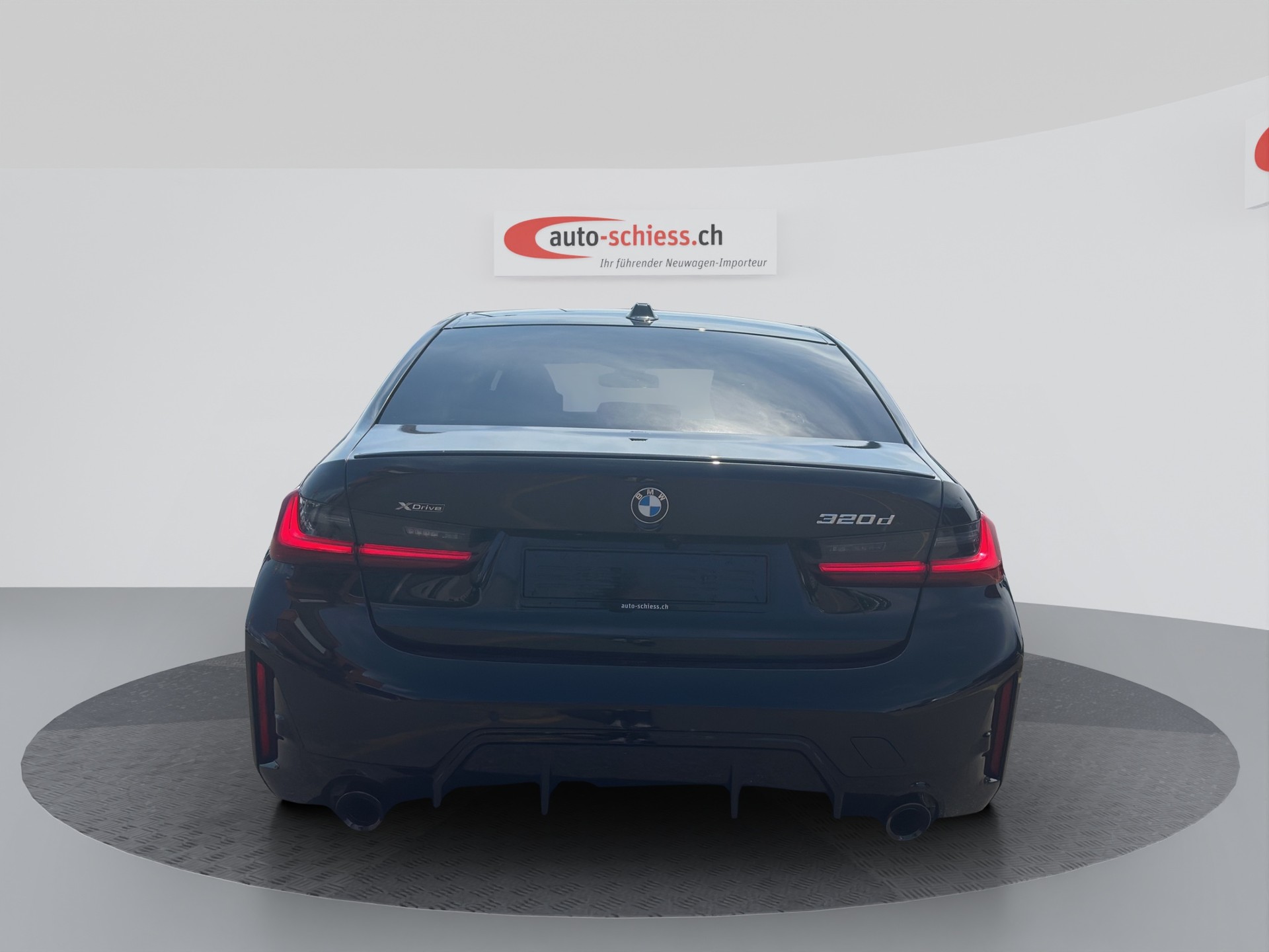 BMW 320d M Sport Pro xDrive 48V Steptronic Shadow Line-showroom-element-3