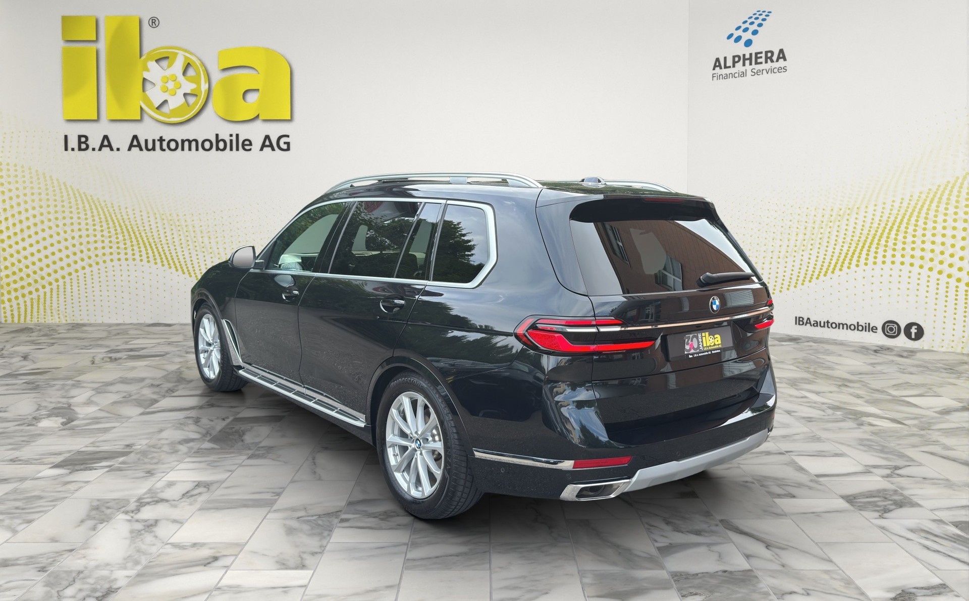 BMW X7 xDrive 48V 40i (CH) FACELIFT-showroom-element-2