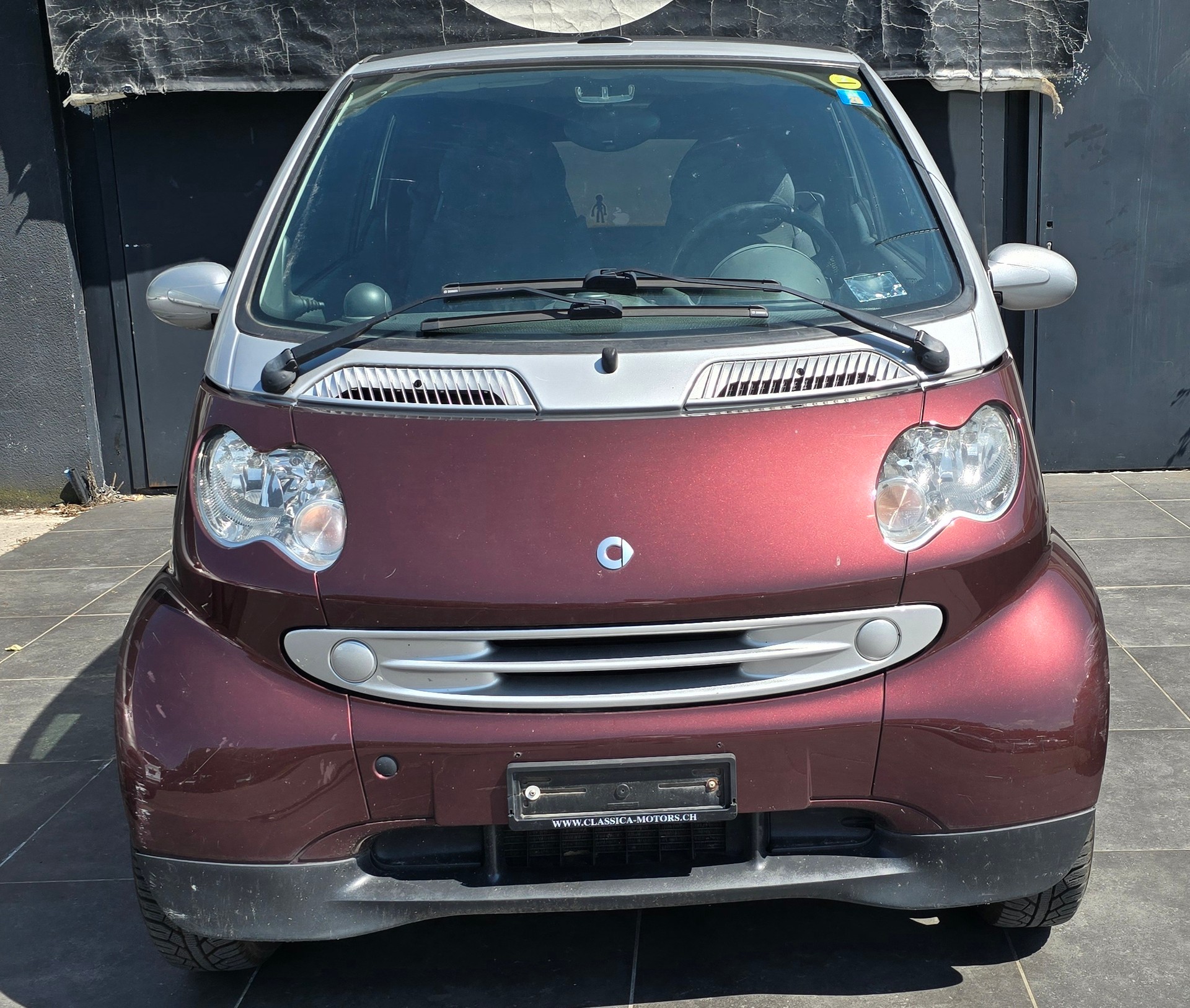 SMART FORTWO-image-1