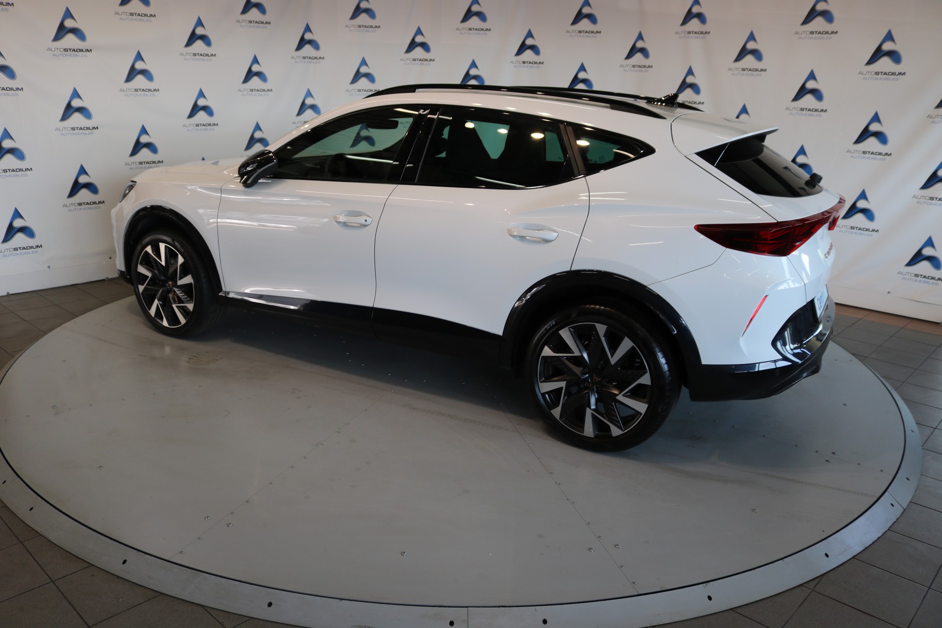 CUPRA Formentor 1.5 TSI DSG-image-21
