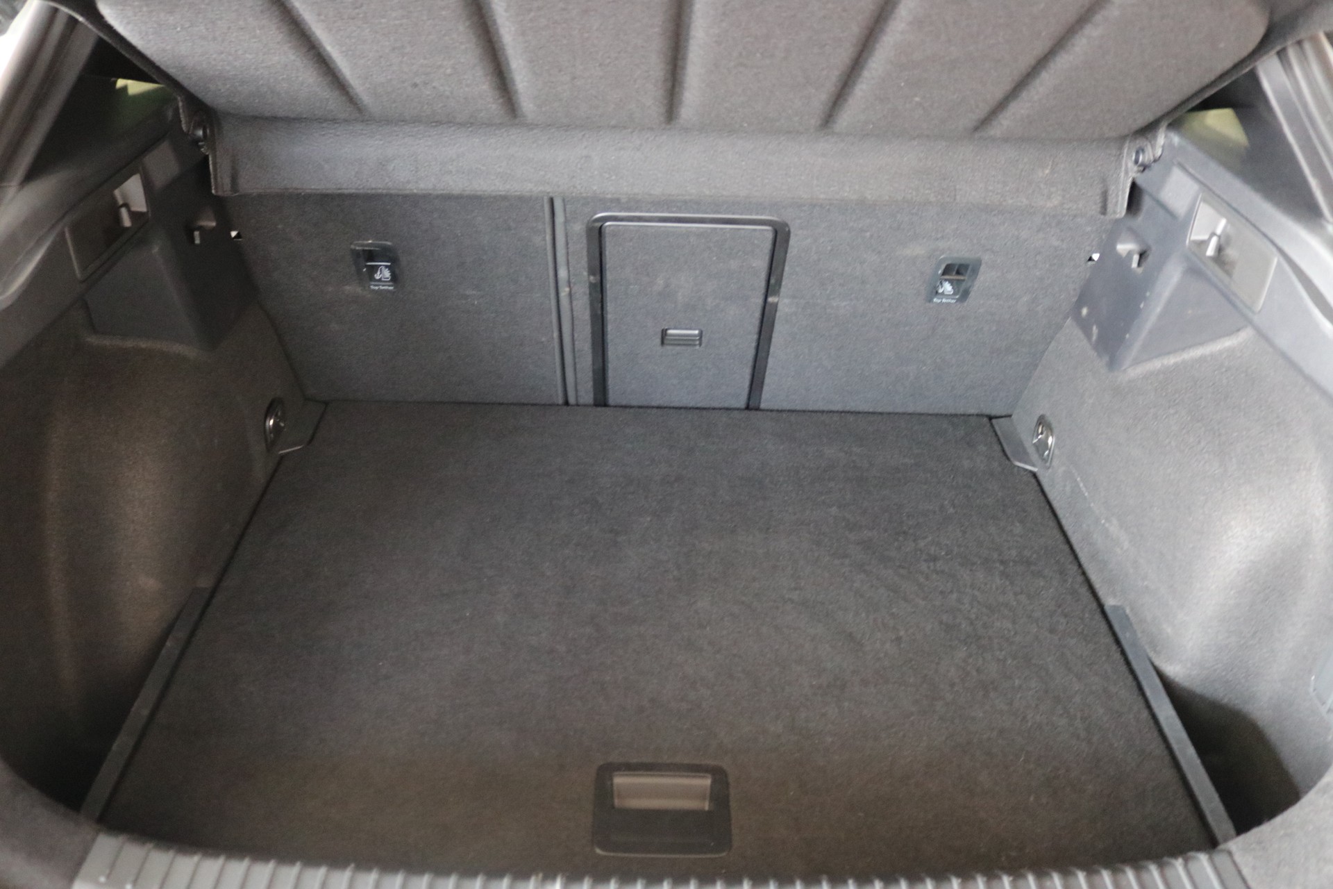 CUPRA Formentor 1.5 TSI DSG-image-49