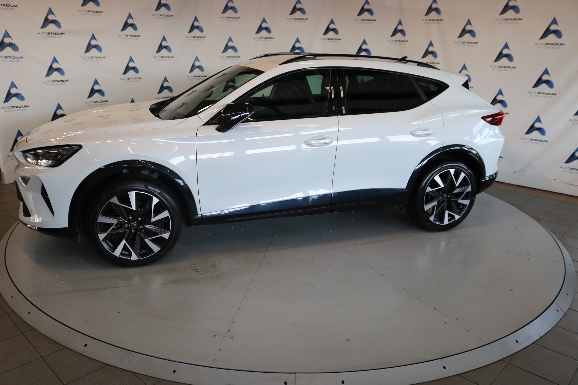 CUPRA Formentor 1.5 TSI DSG-image-16