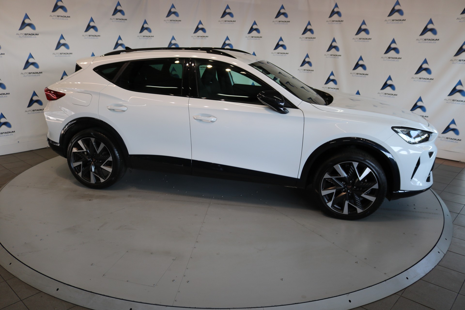 CUPRA Formentor 1.5 TSI DSG-image-39
