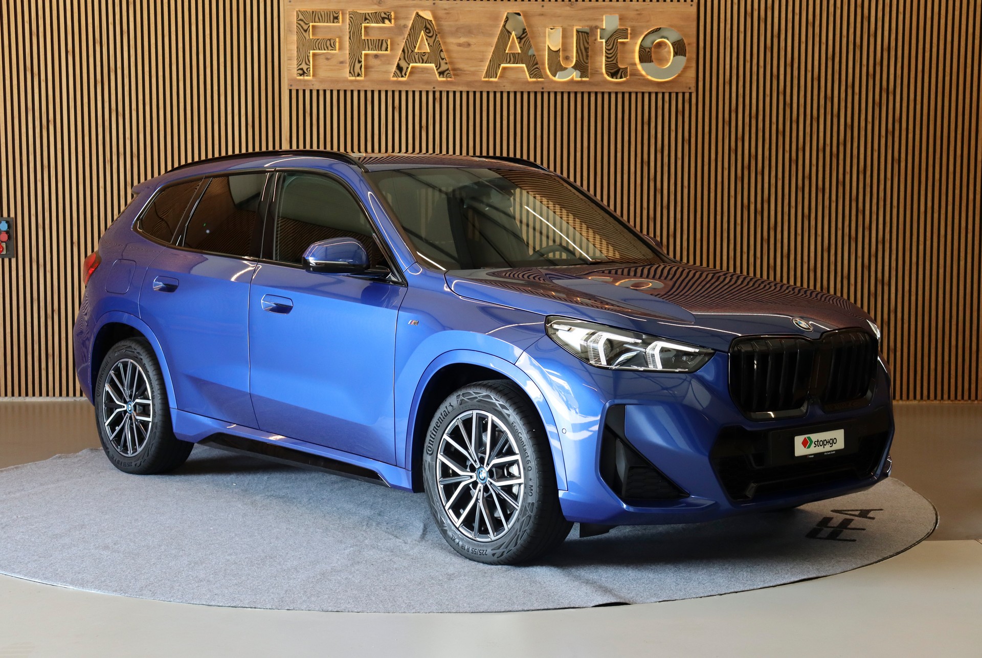 BMW X1 M Sport 25e xDrive paddles-image-4