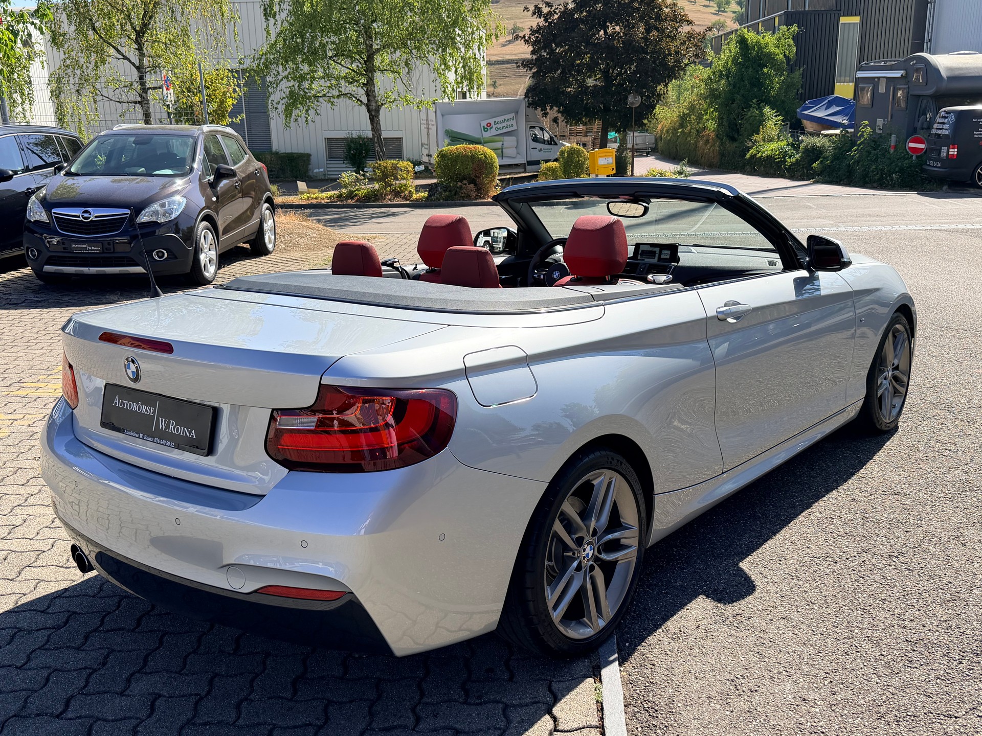 BMW 230i M Sport Steptronic-showroom-element-2