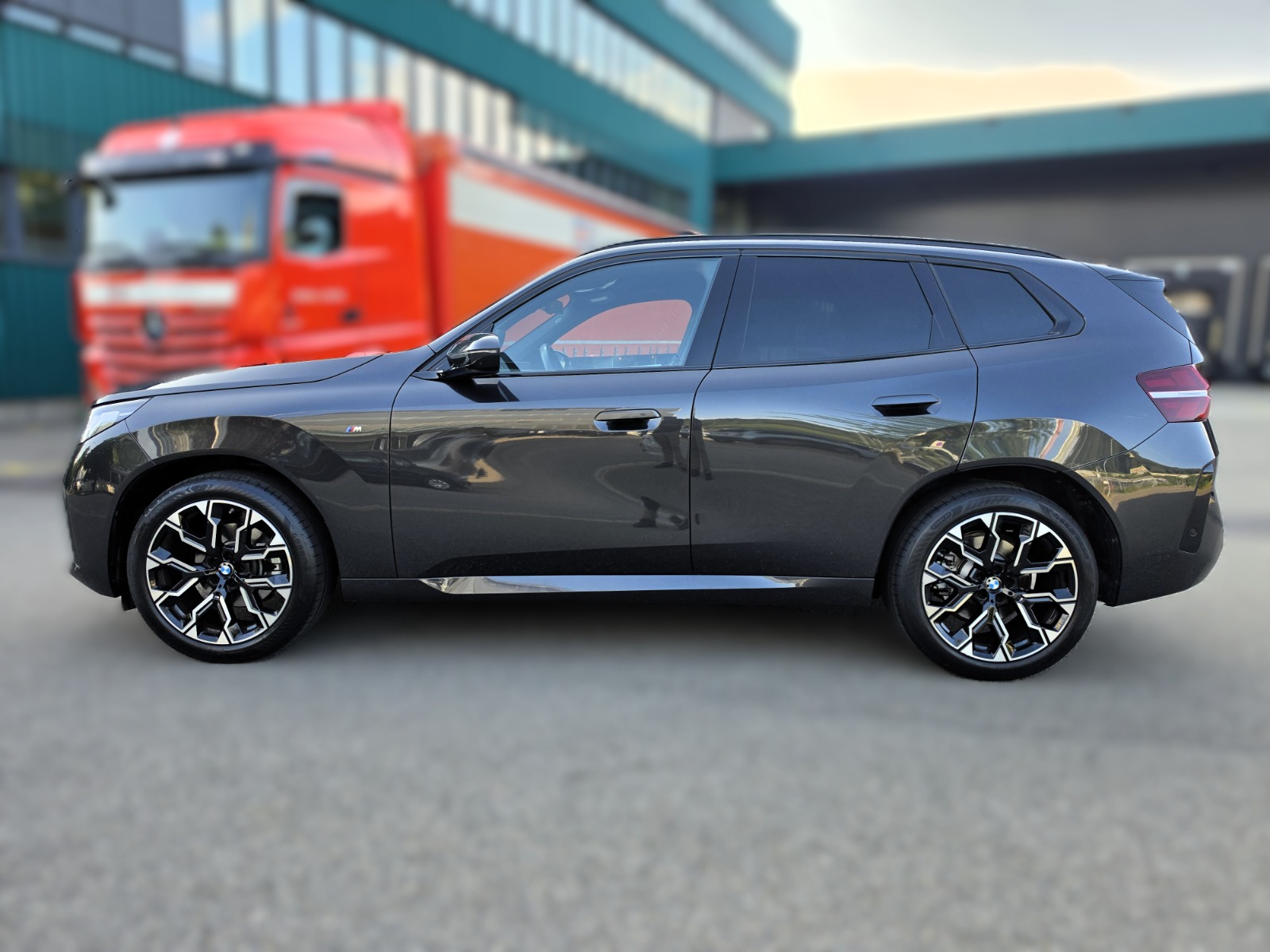 BMW X3 xDrive 48V 20d M Sport-showroom-element-1