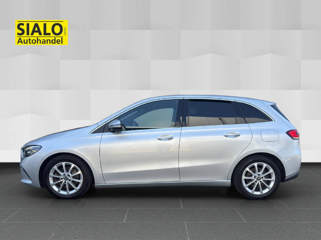 MERCEDES-BENZ B 220 Progressive 4matic-showroom-element-3