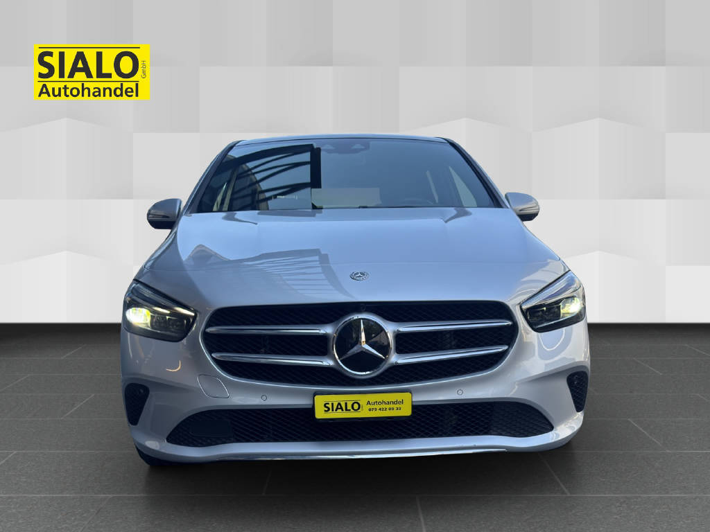 MERCEDES-BENZ B 220 Progressive 4matic-showroom-element-1