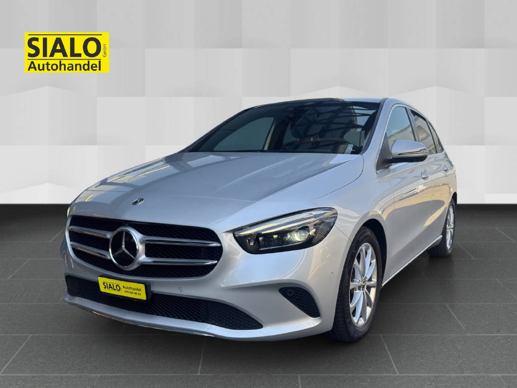 MERCEDES-BENZ B 220 Progressive 4matic