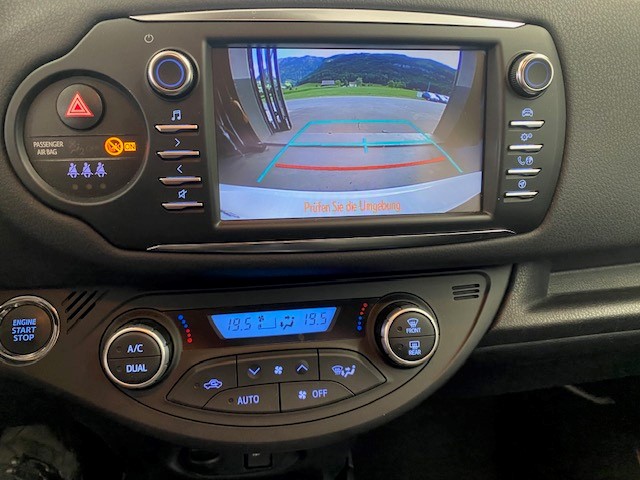 TOYOTA Yaris 1.5 VVT-iE Trend-image-13