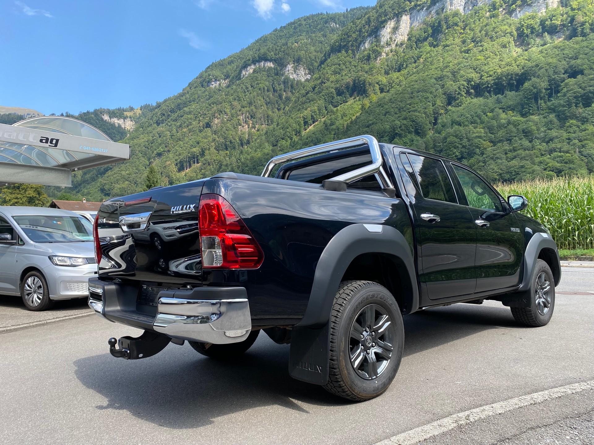 TOYOTA Hilux 2.8D-4D Style Double Cab 4x4 A-image-11