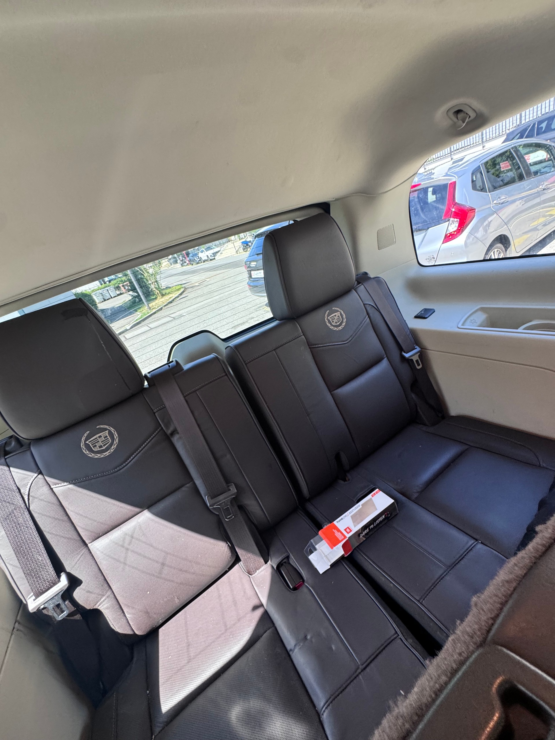 CADILLAC Escalade 6.0 Hybrid Platinum Edition-image-11