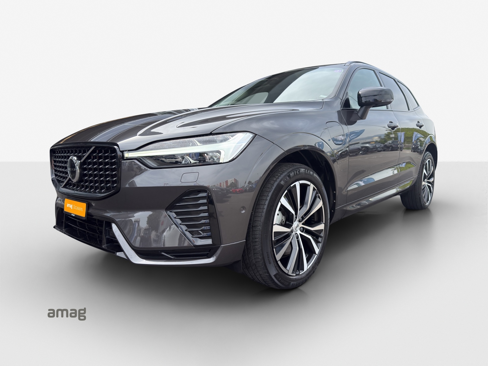 VOLVO XC60 T6 eAWD PluginHybrid Ultimate Dark Geartronic