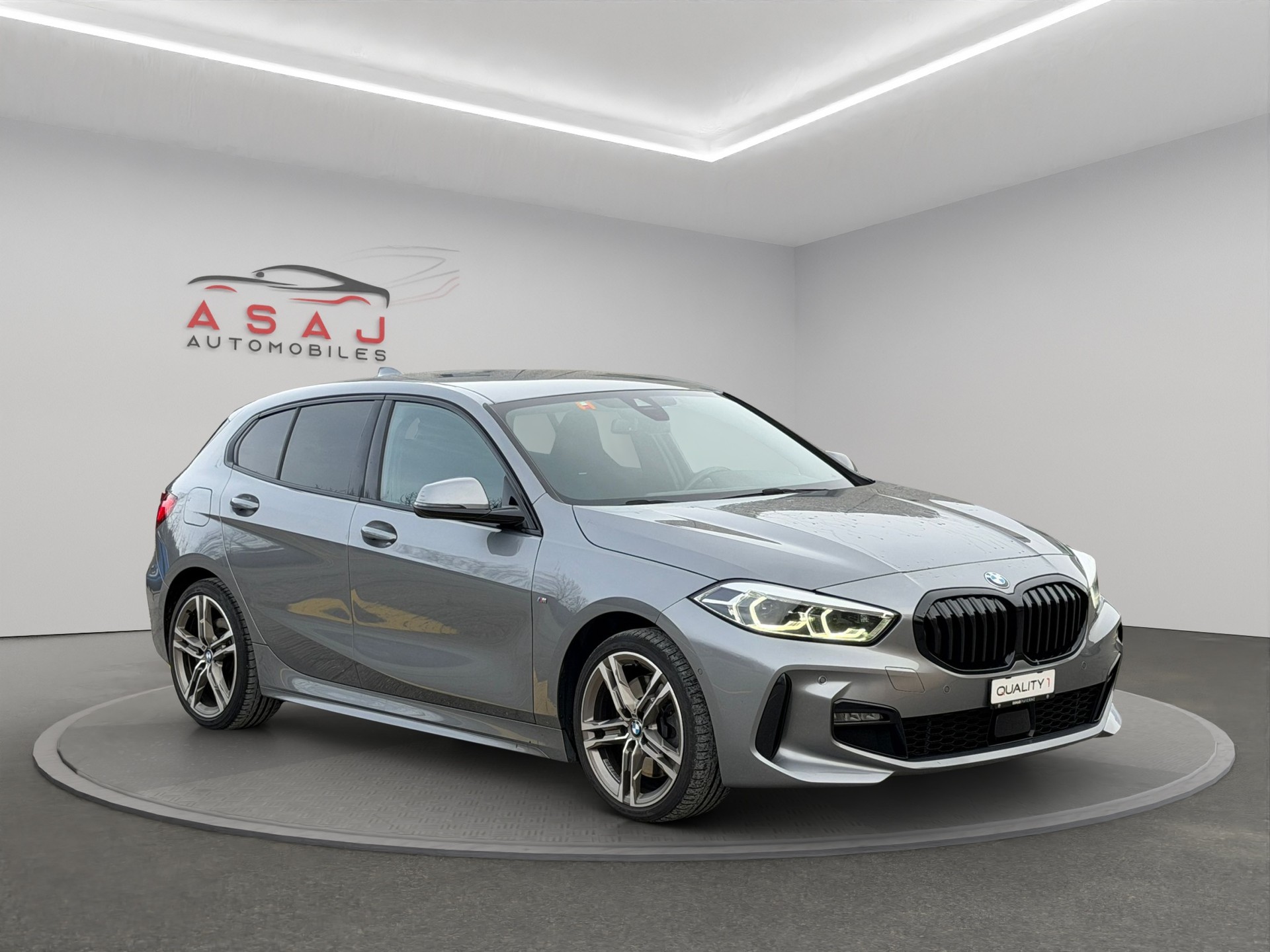 BMW 120d xDrive Steptronic Pure M Sport