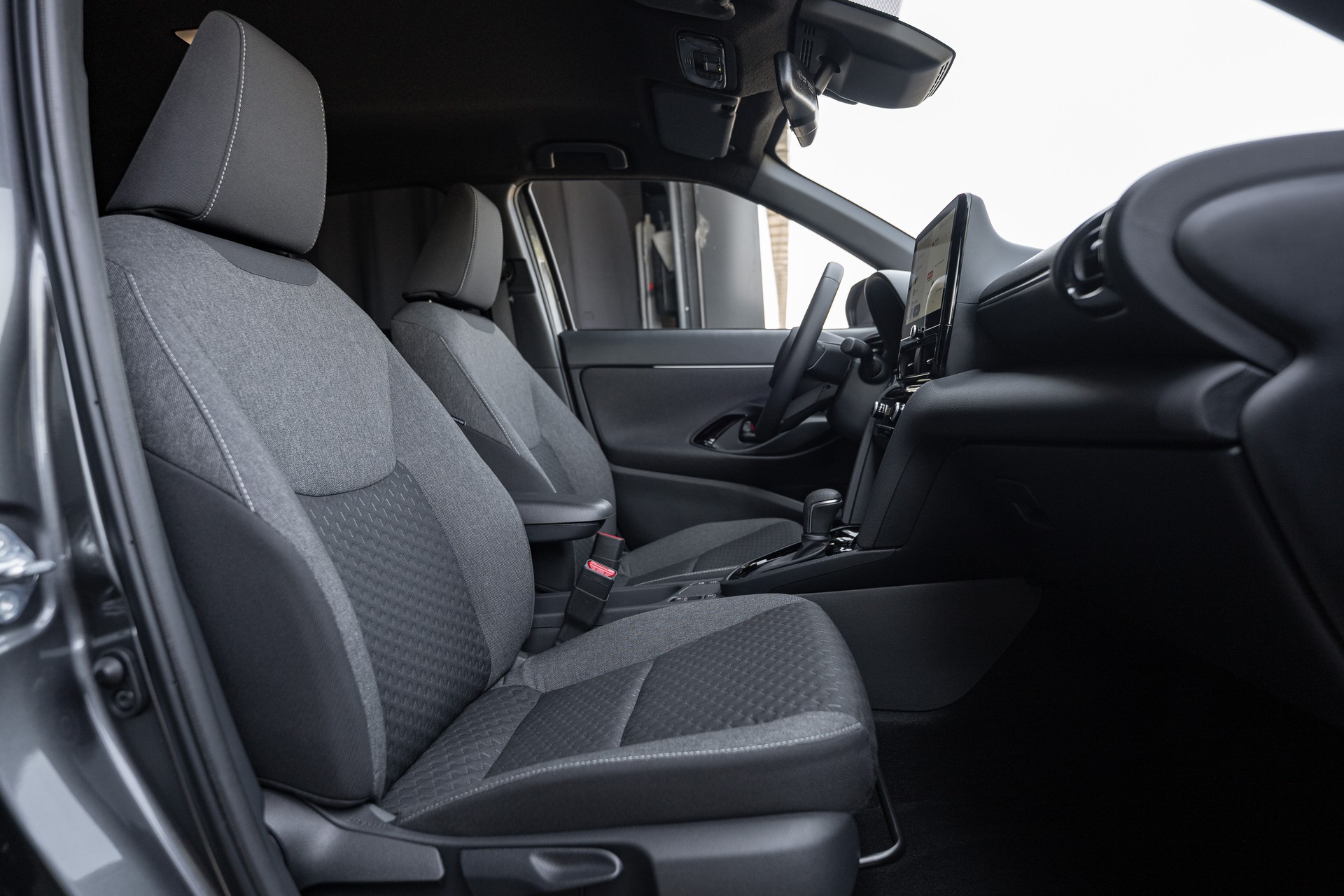 TOYOTA Yaris Cross 1.5 e-CVT-image-10