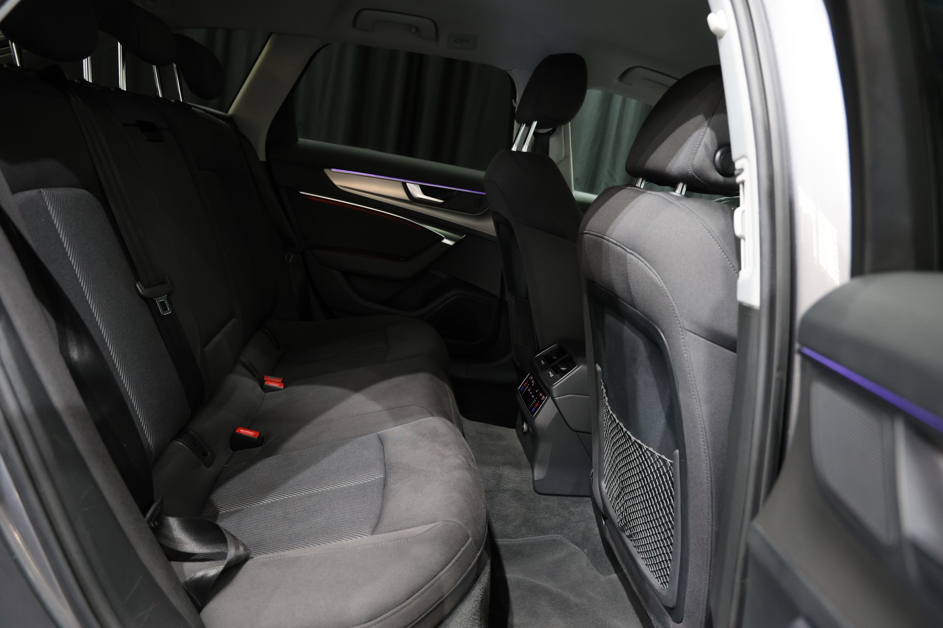 AUDI A6 Avant 40 TDI Sport quattro S-tronic-image-11