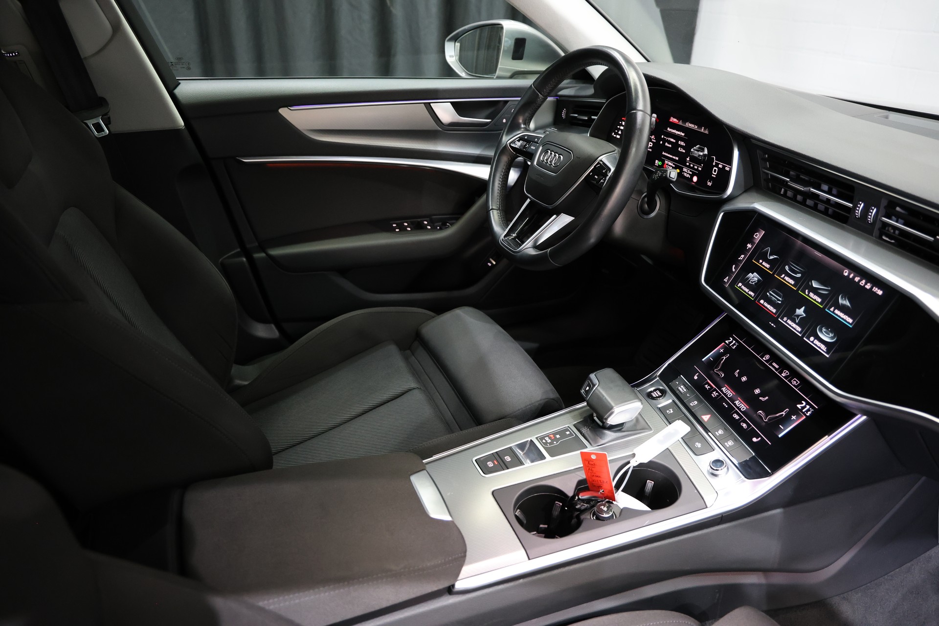 AUDI A6 Avant 40 TDI Sport quattro S-tronic-image-12