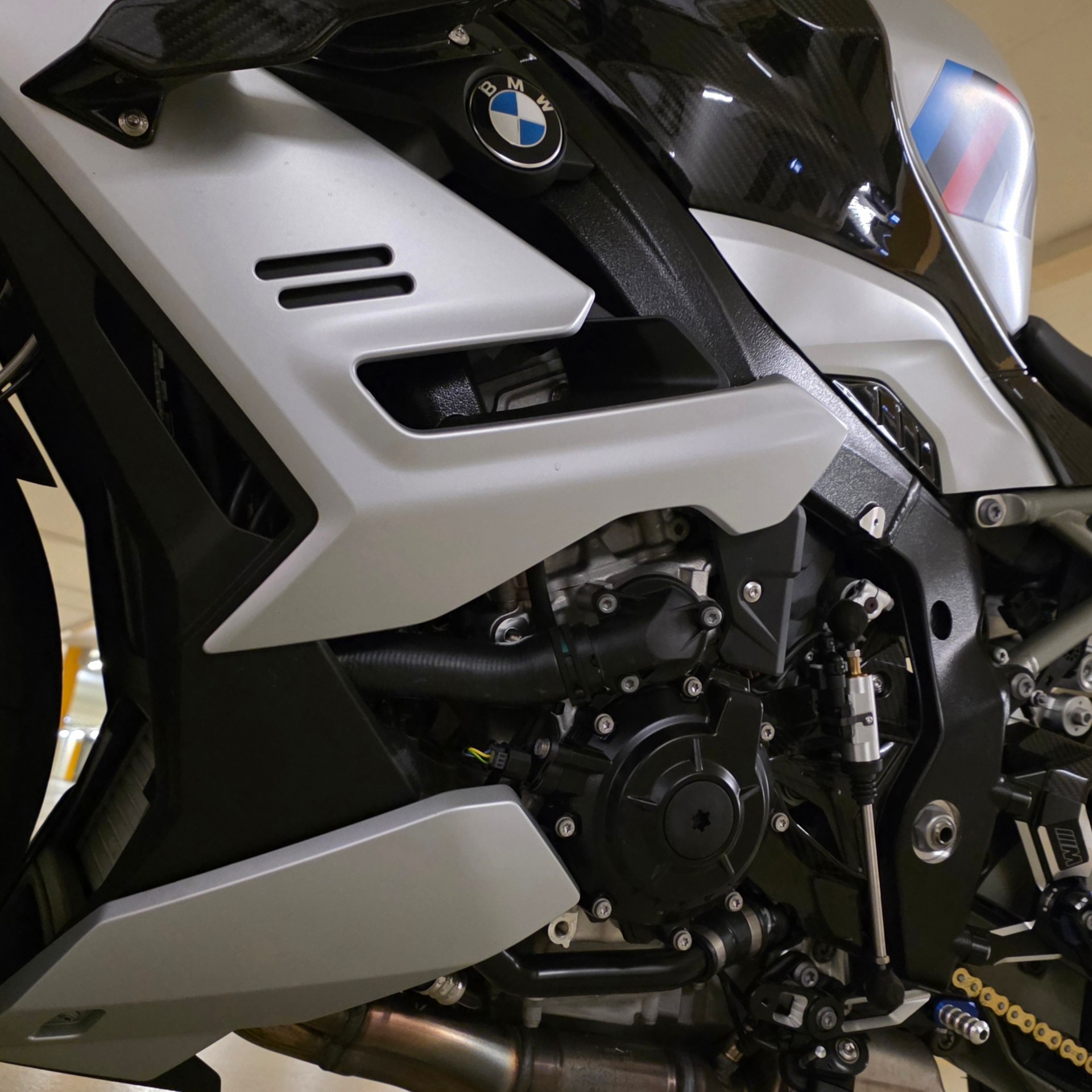 BMW M 1000 R Competition Carbon Räder-image-5