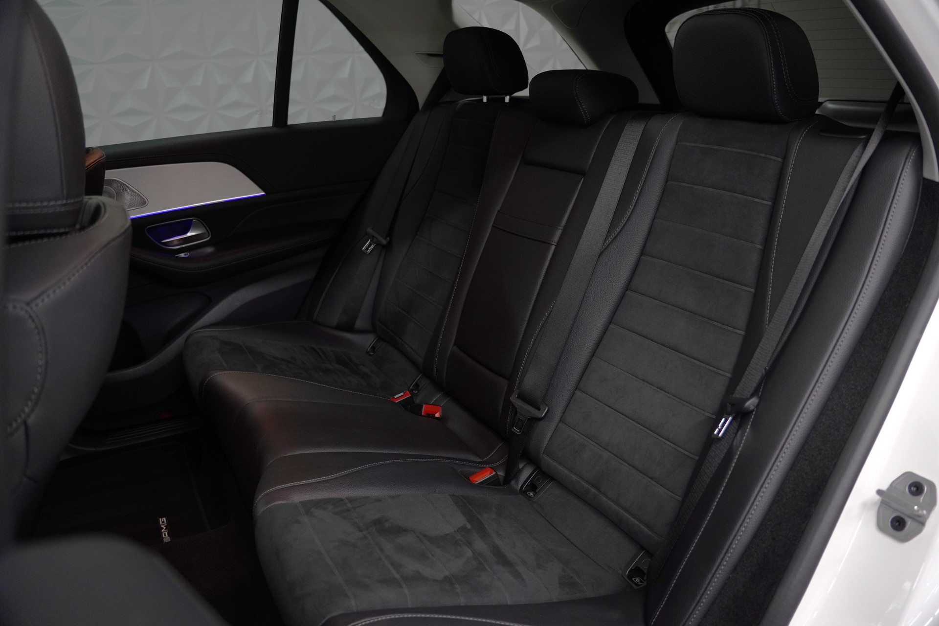 MERCEDES-BENZ GLE 350 d 4Matic 9G-Tronic-image-22