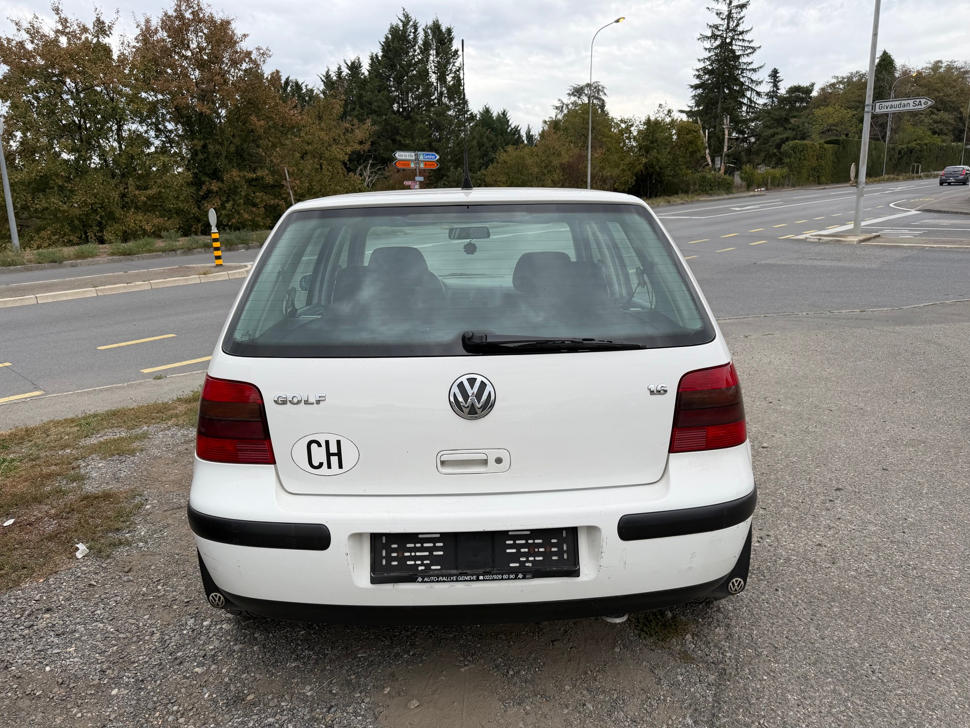VW Golf 1.6 Comfortline-image-3