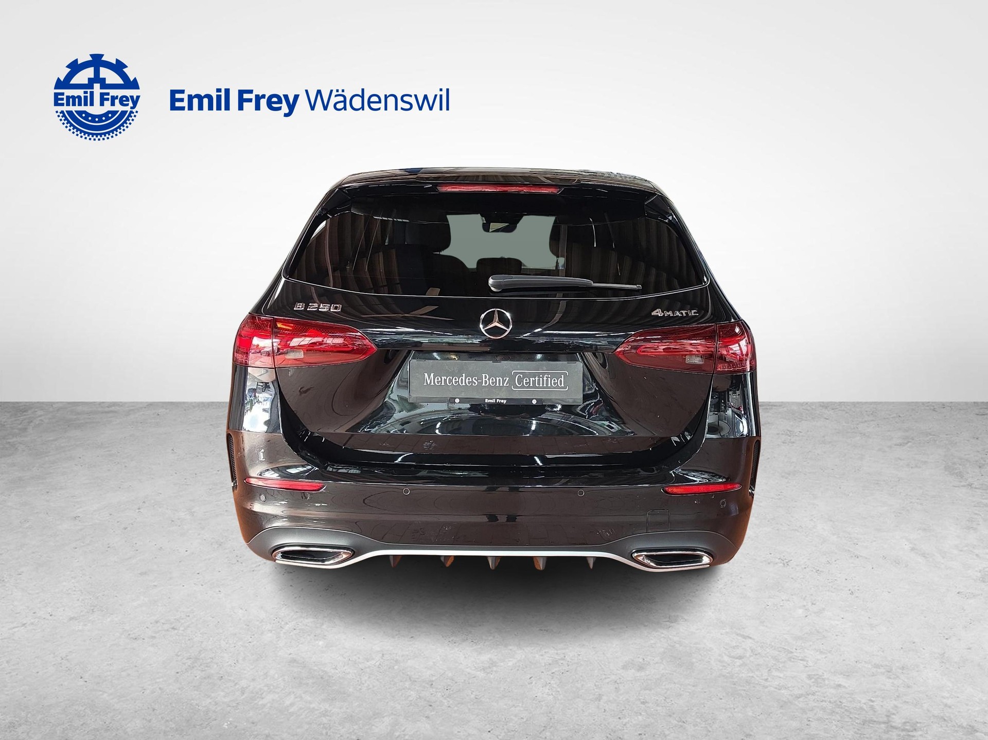 MERCEDES-BENZ B 250 4MATIC AMG Line-showroom-element-3