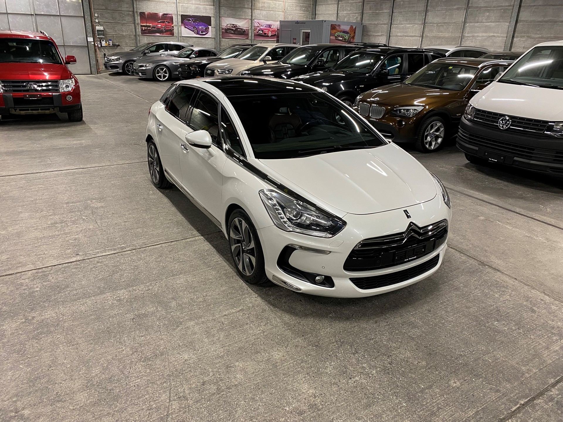 DS AUTOMOBILES DS5 1.6 Turbo Sport Chic-image-2