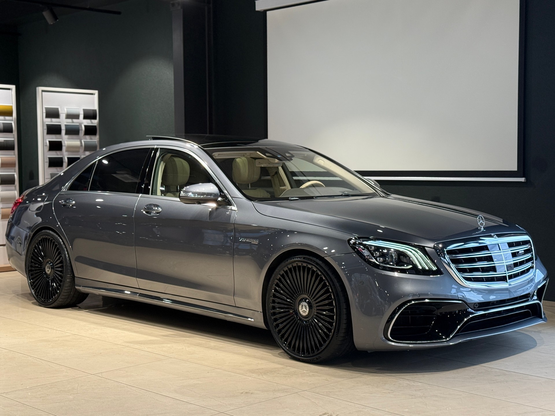 MERCEDES-BENZ S 63 AMG L 4Matic+ 9G-Tronic Designo Paket