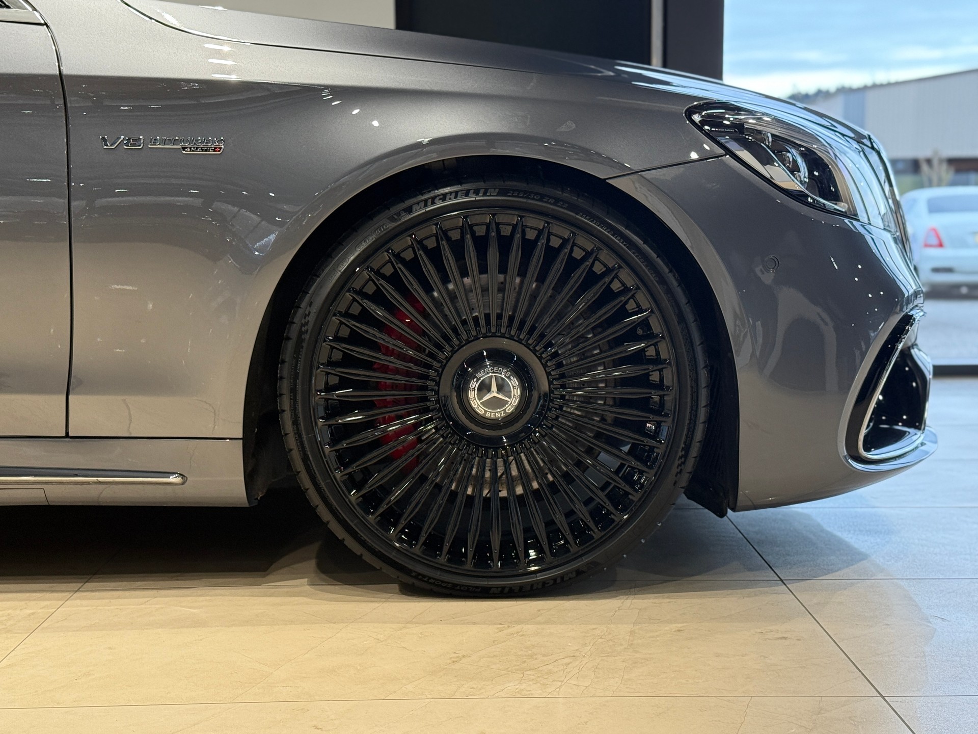 MERCEDES-BENZ S 63 AMG L 4Matic+ 9G-Tronic Designo Paket-image-4