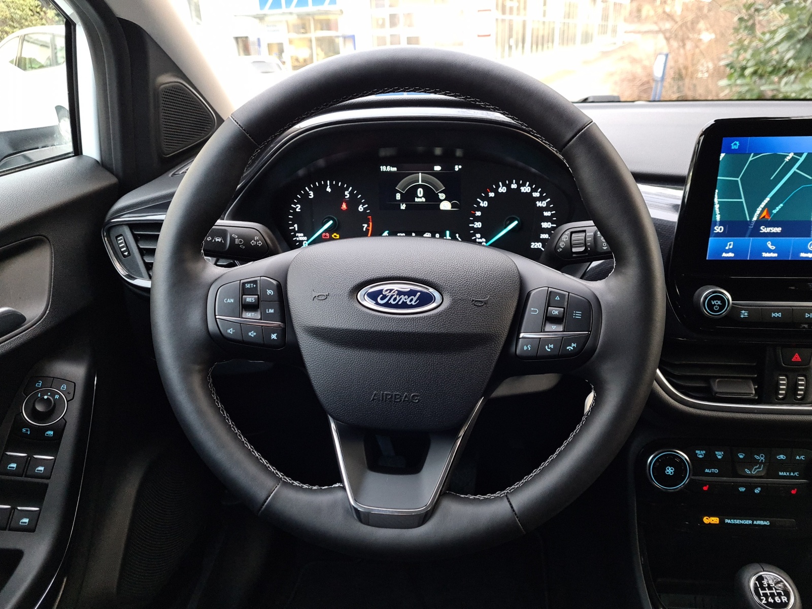 FORD Puma 1.0i EcoBoost Hybrid 125 PS Titanium-image-9