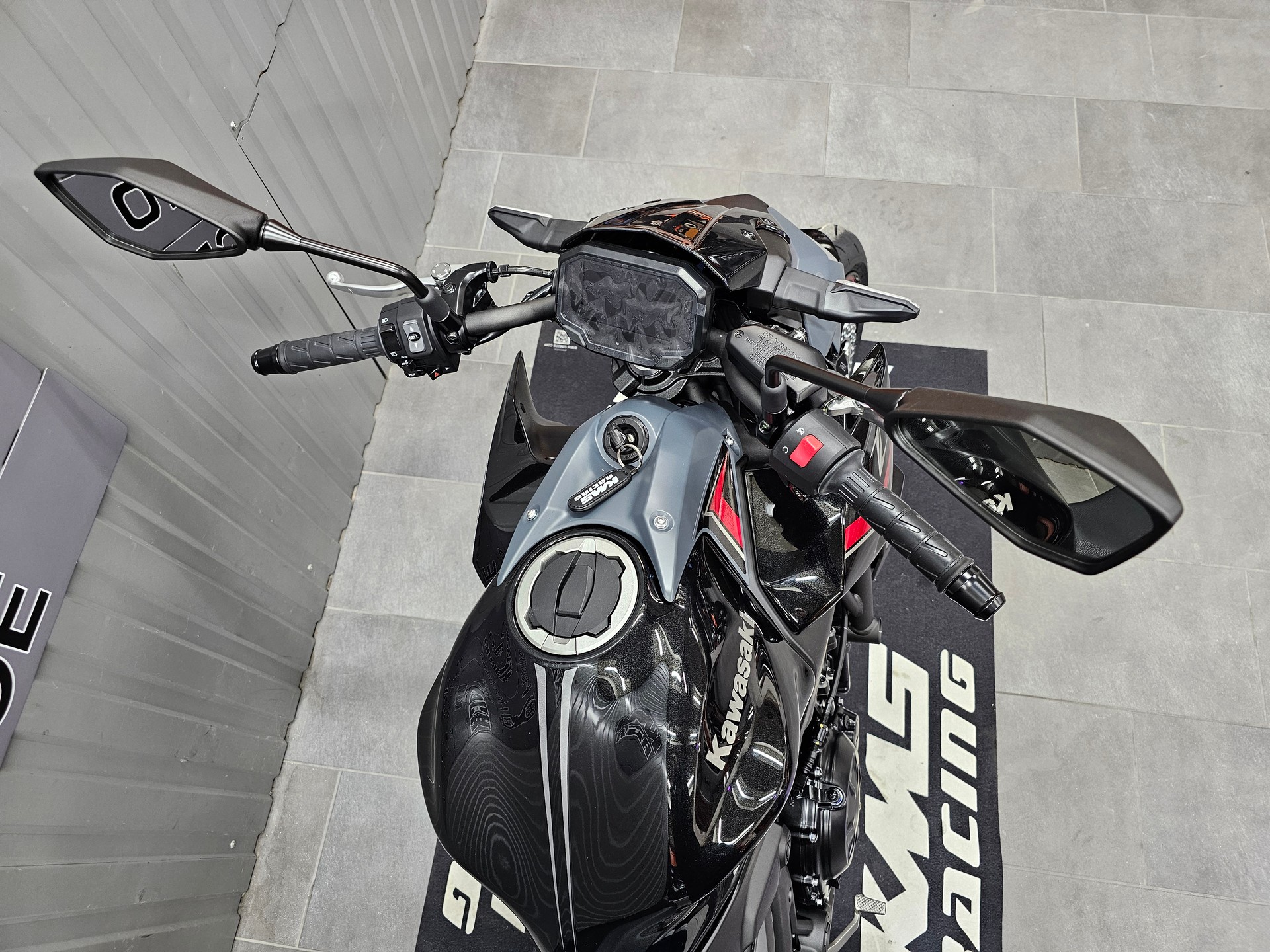 KAWASAKI Z 650 (35kW)-image-4