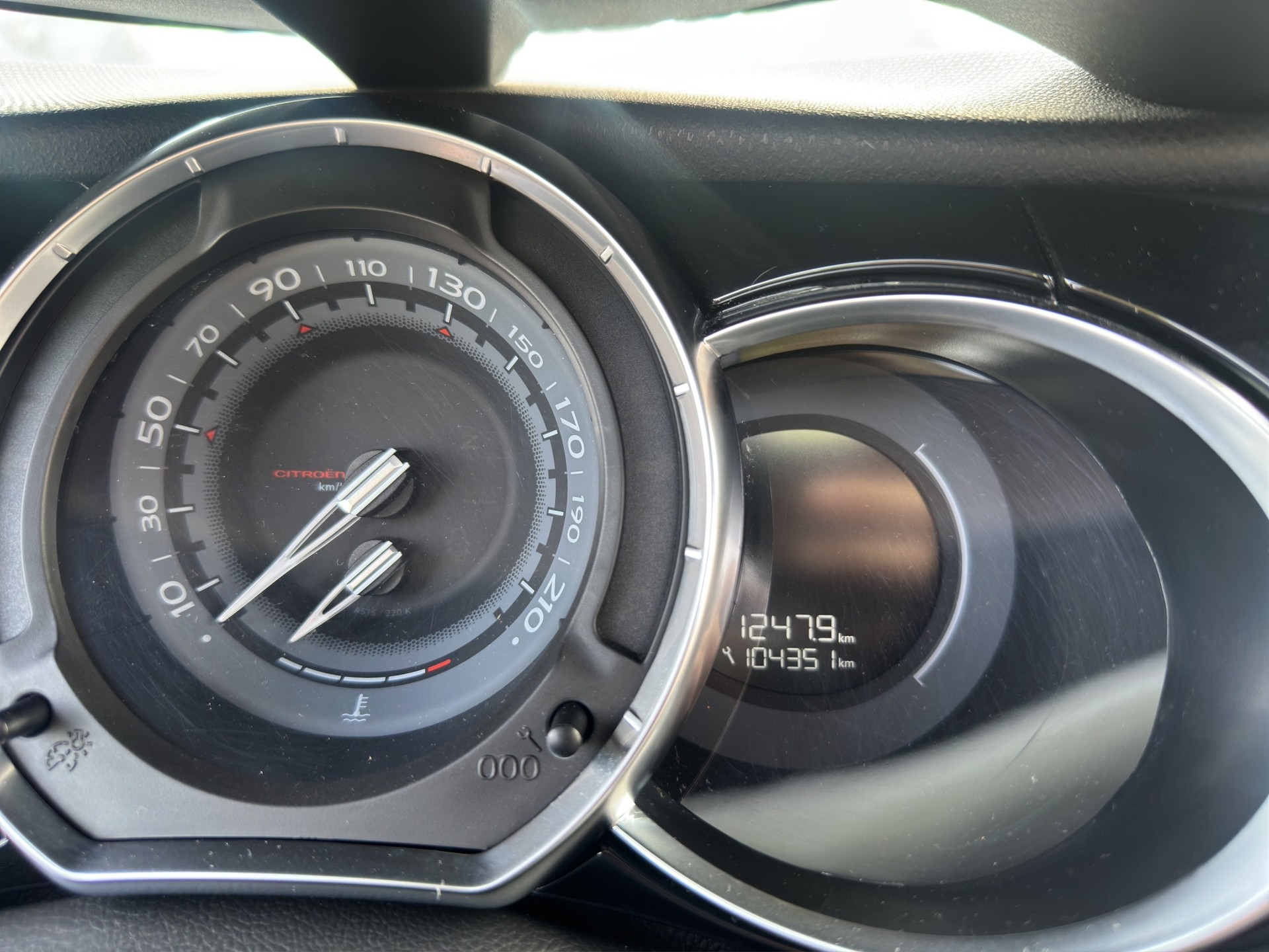 DS AUTOMOBILES DS3 1.2 Pure Tech SO Chic-image-6