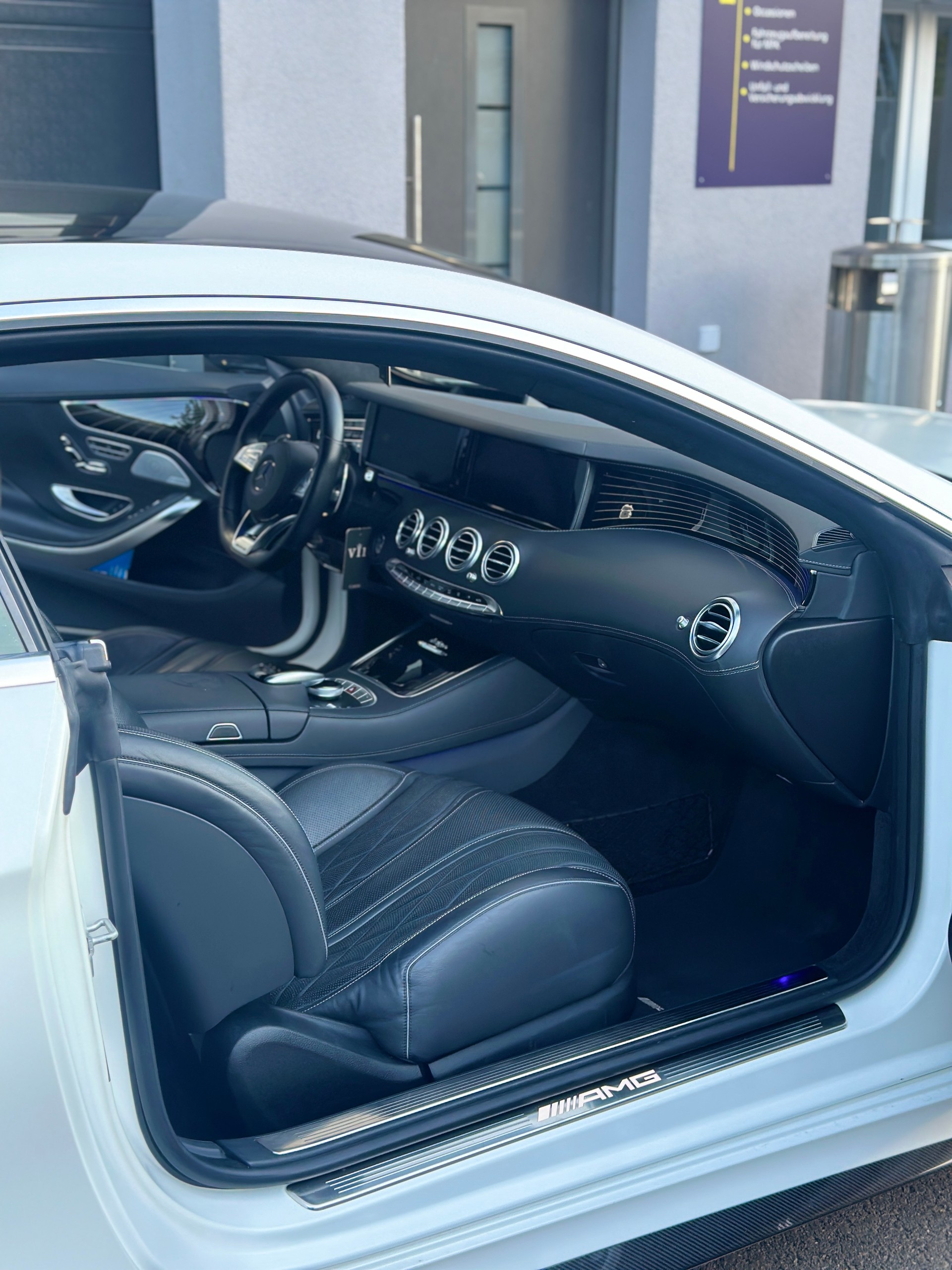 MERCEDES-BENZ S 63 AMG Coupé 4Matic Speedshift MCT-image-4
