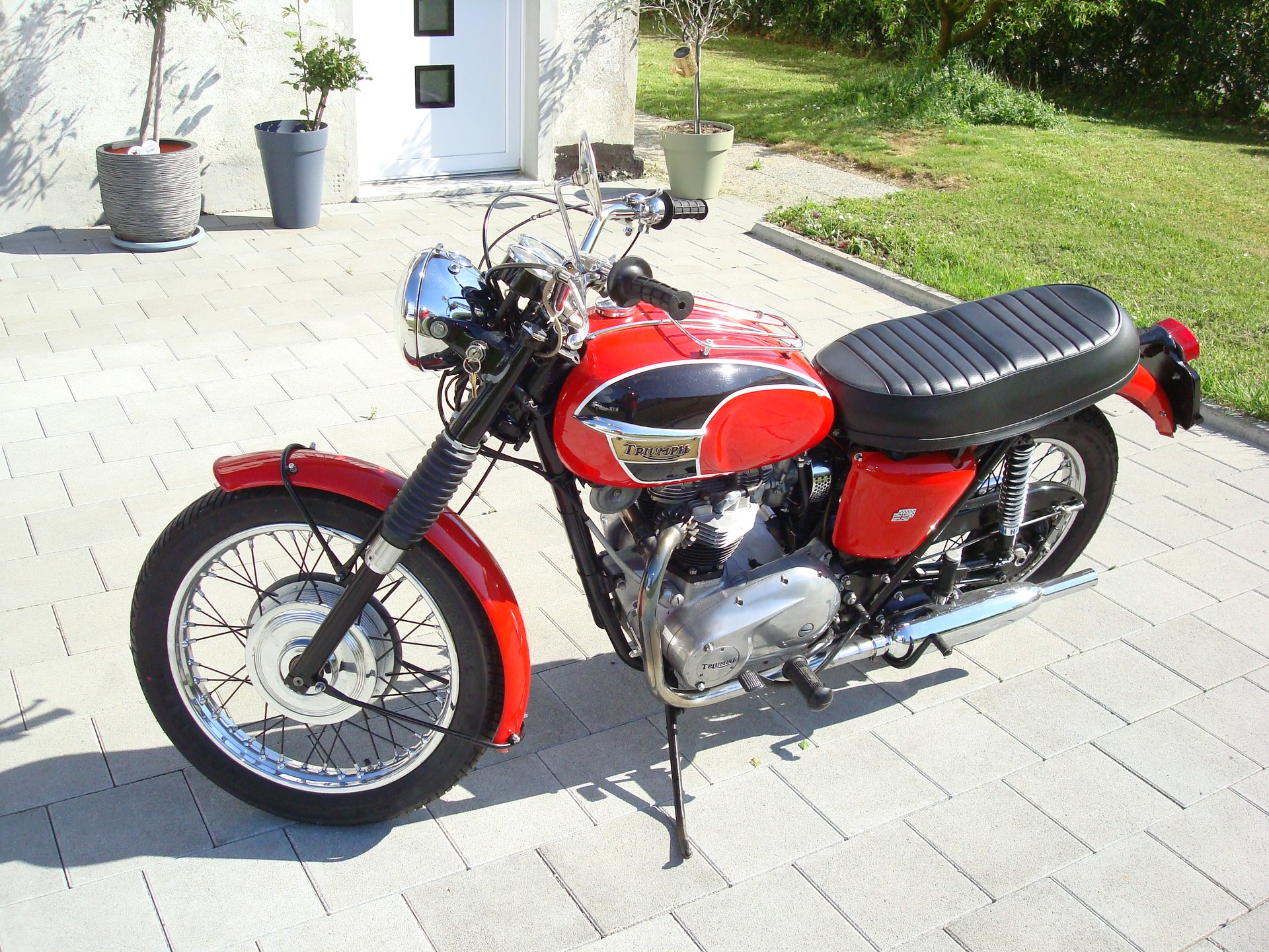 TRIUMPH Trophy 650cc-image-4