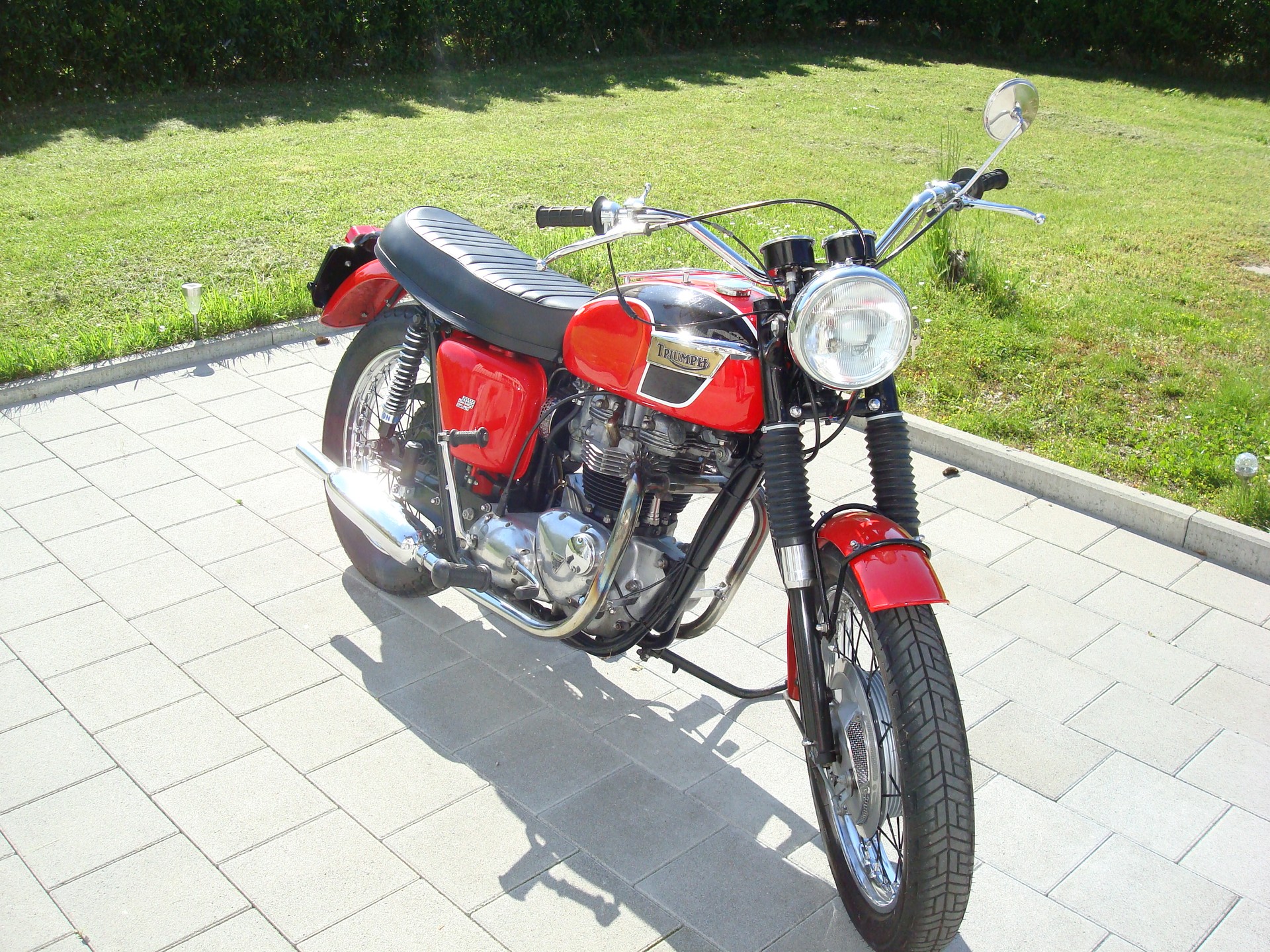 TRIUMPH Trophy 650cc-image-5