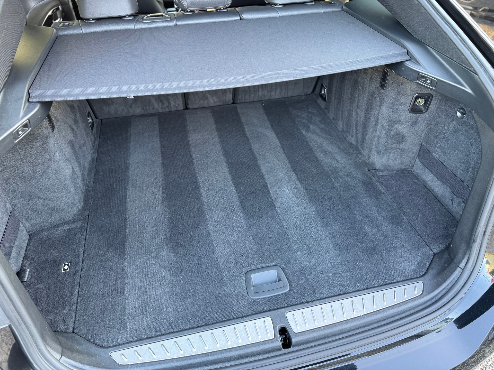 BMW 640d GT xDrive Sport Line Steptronic-image-30