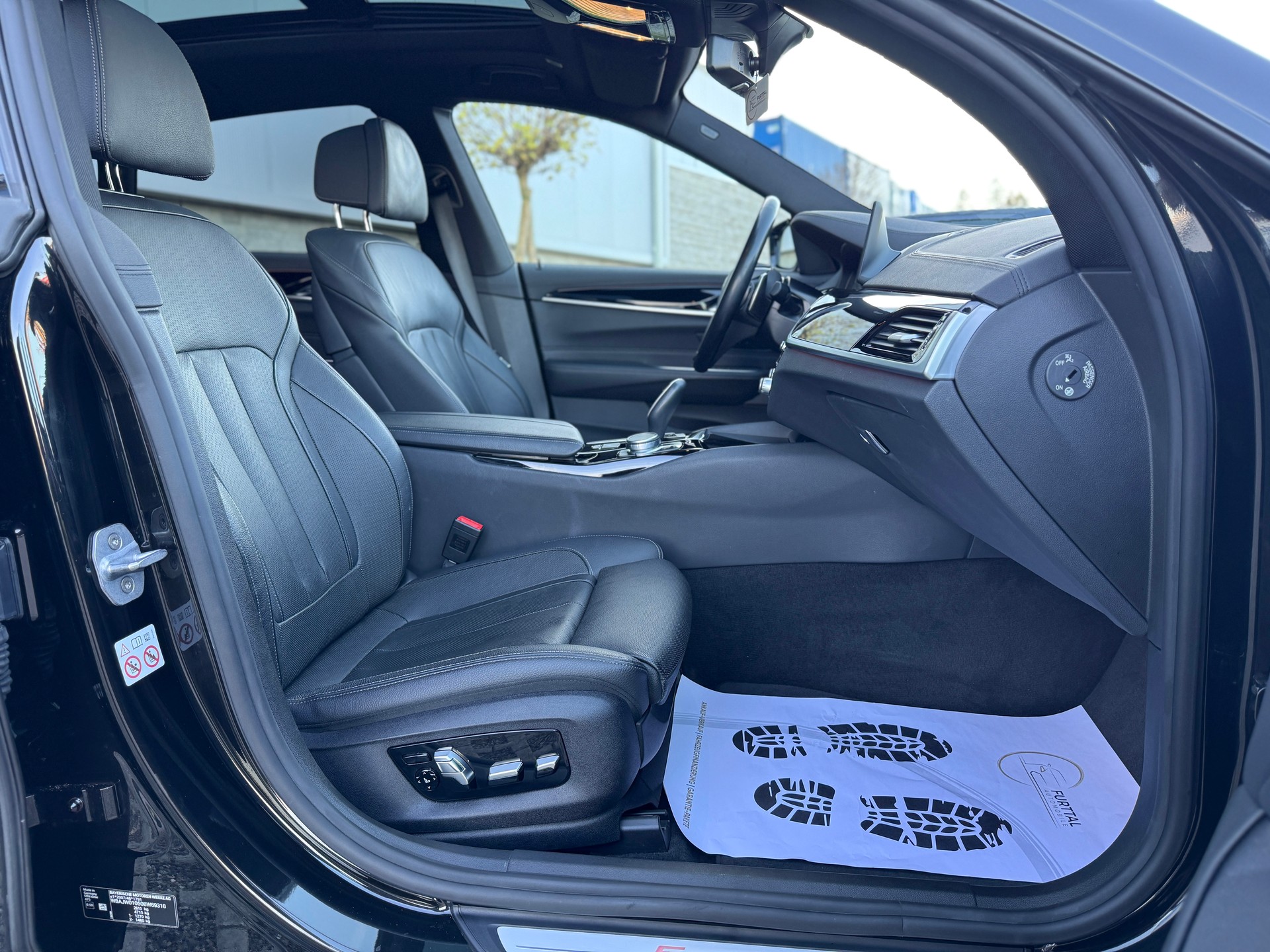 BMW 640d GT xDrive Sport Line Steptronic-image-19