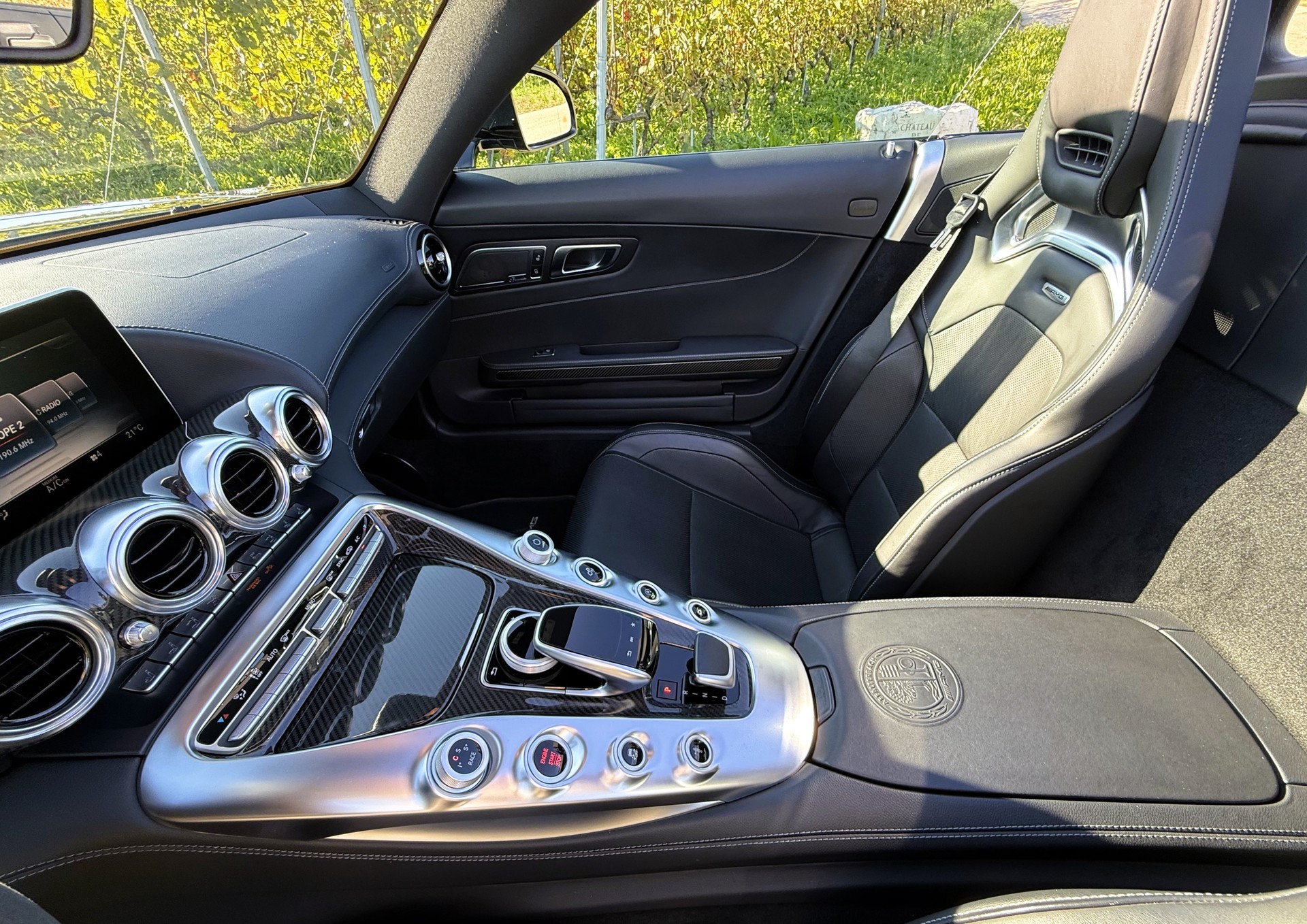 MERCEDES-BENZ AMG GT C Roadster Speedshift DCT-image-16