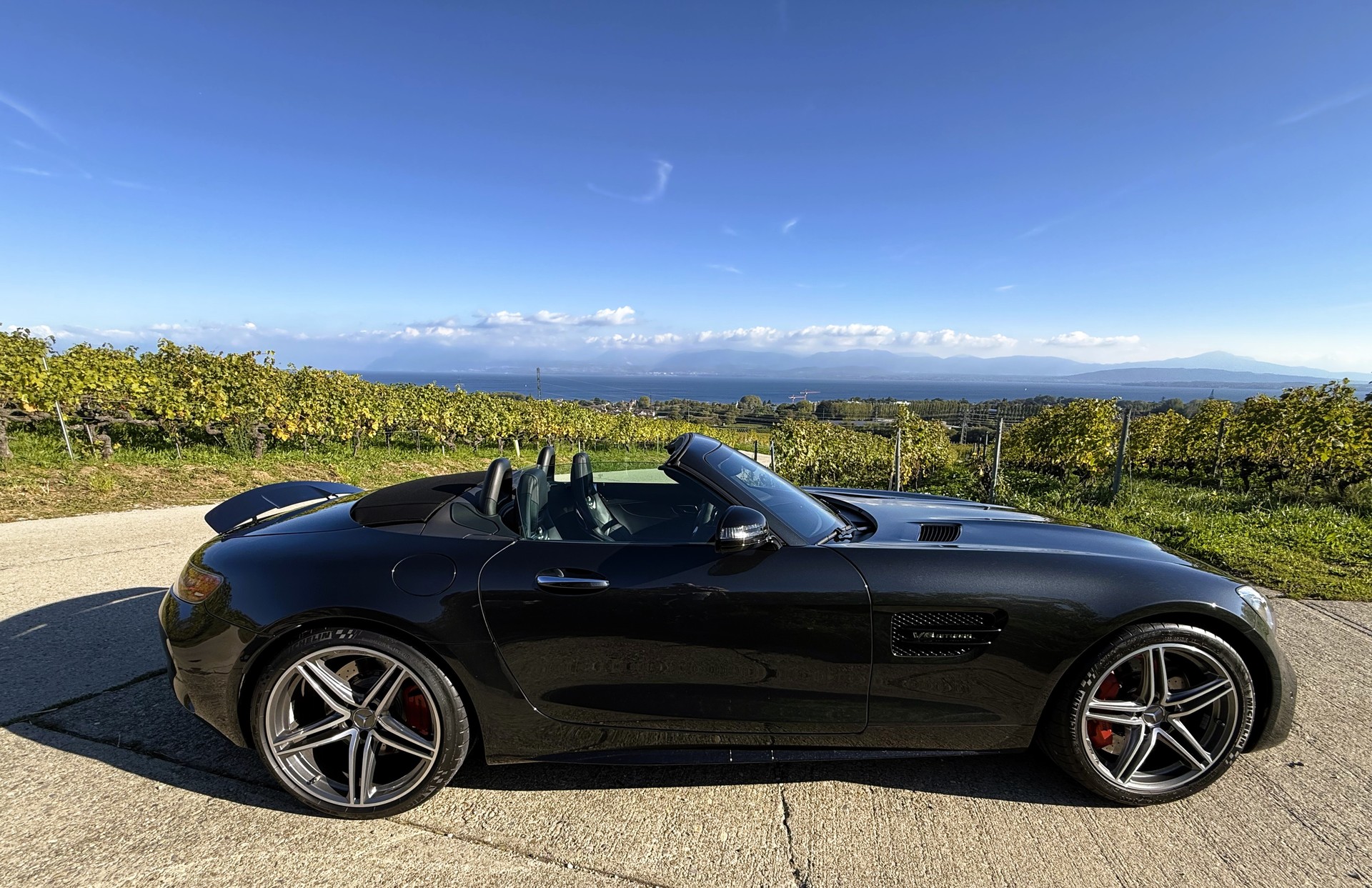 MERCEDES-BENZ AMG GT C Roadster Speedshift DCT-image-6