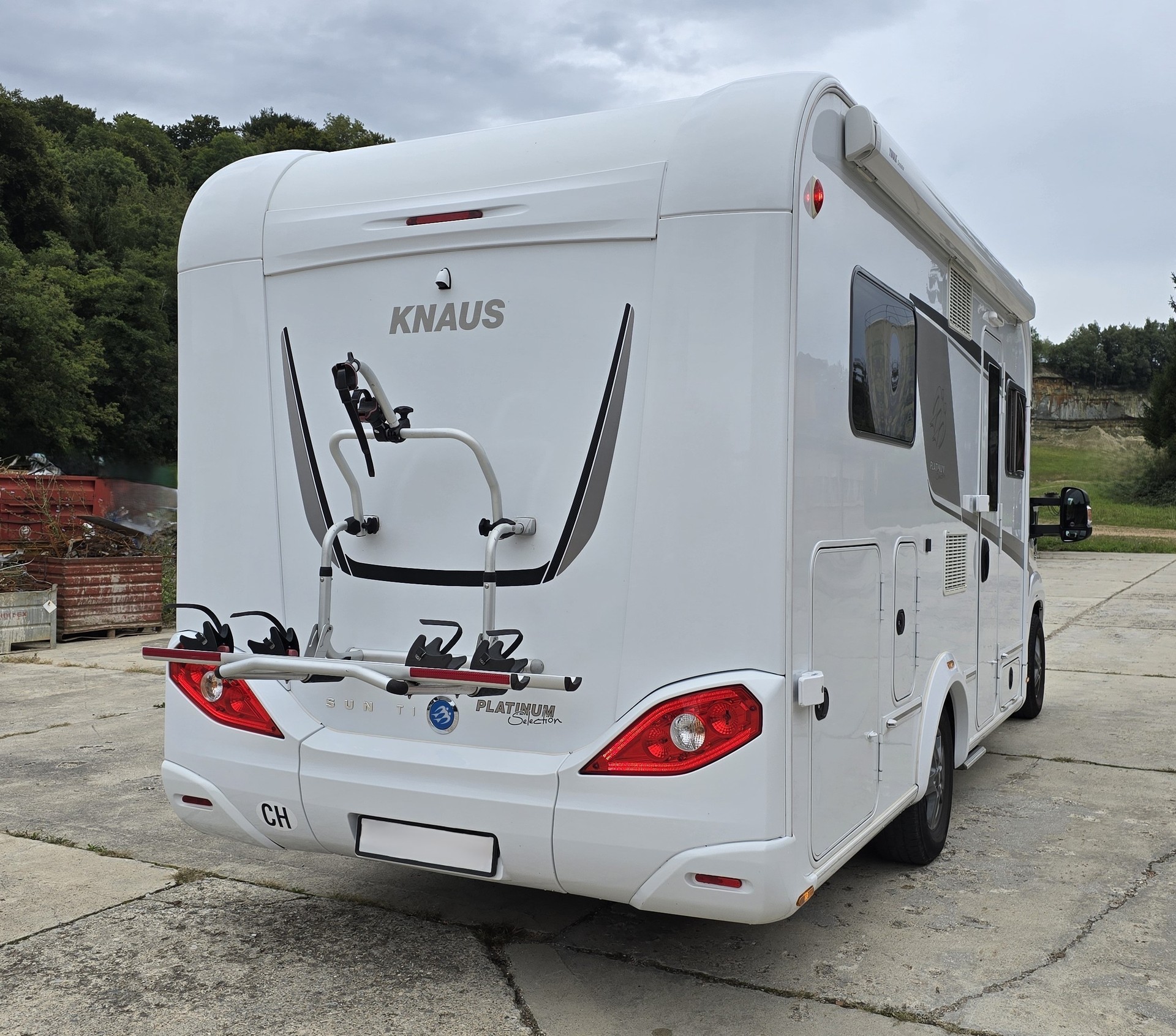 KNAUS Fiat Knaus Sun Ti R22 Platinum haut de gamme expertisé- 4 places-image-1
